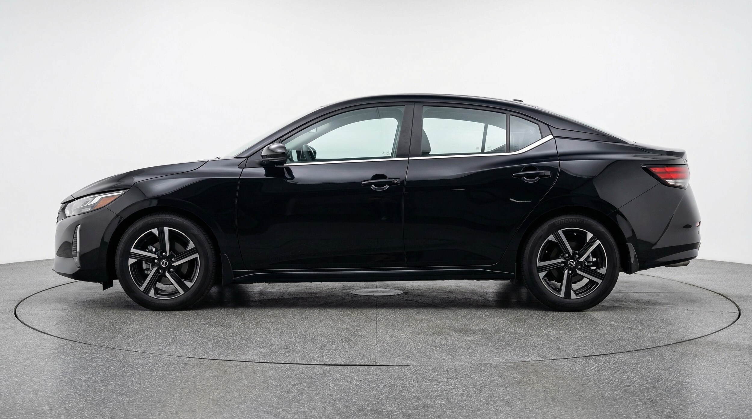 Thumbnail: 2025 Nissan Sentra - 4