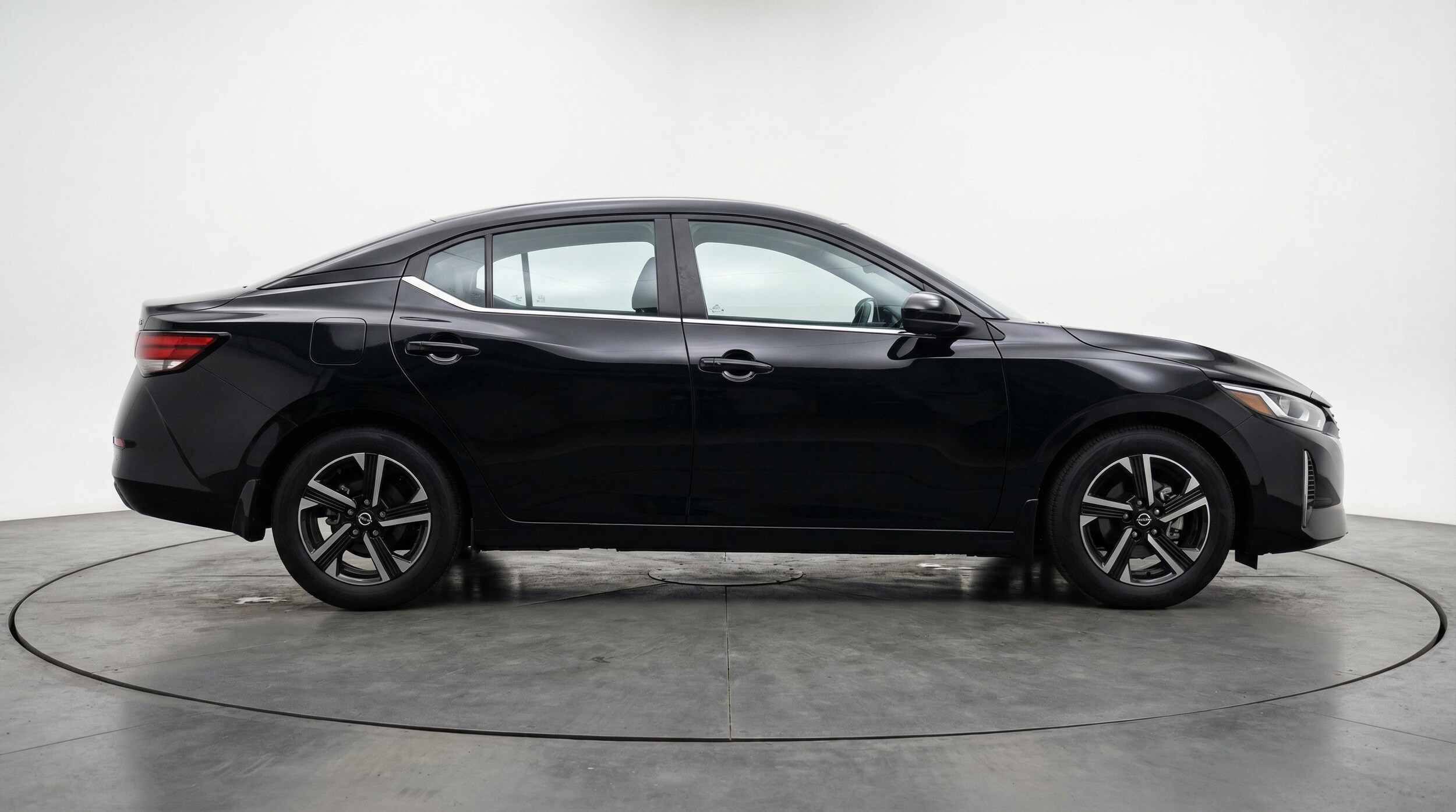 Thumbnail: 2025 Nissan Sentra - 8
