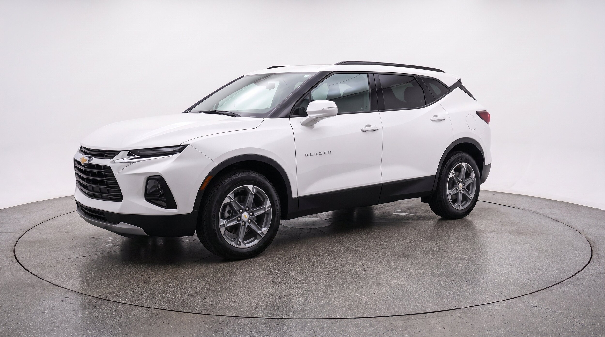 Thumbnail: 2025 Chevrolet Blazer - 3