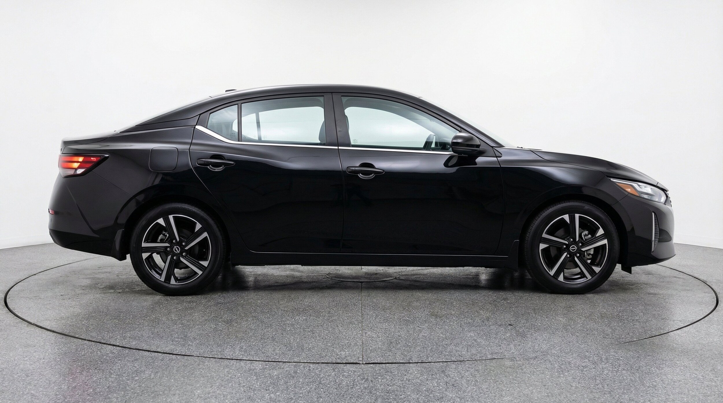Thumbnail: 2025 Nissan Sentra - 11