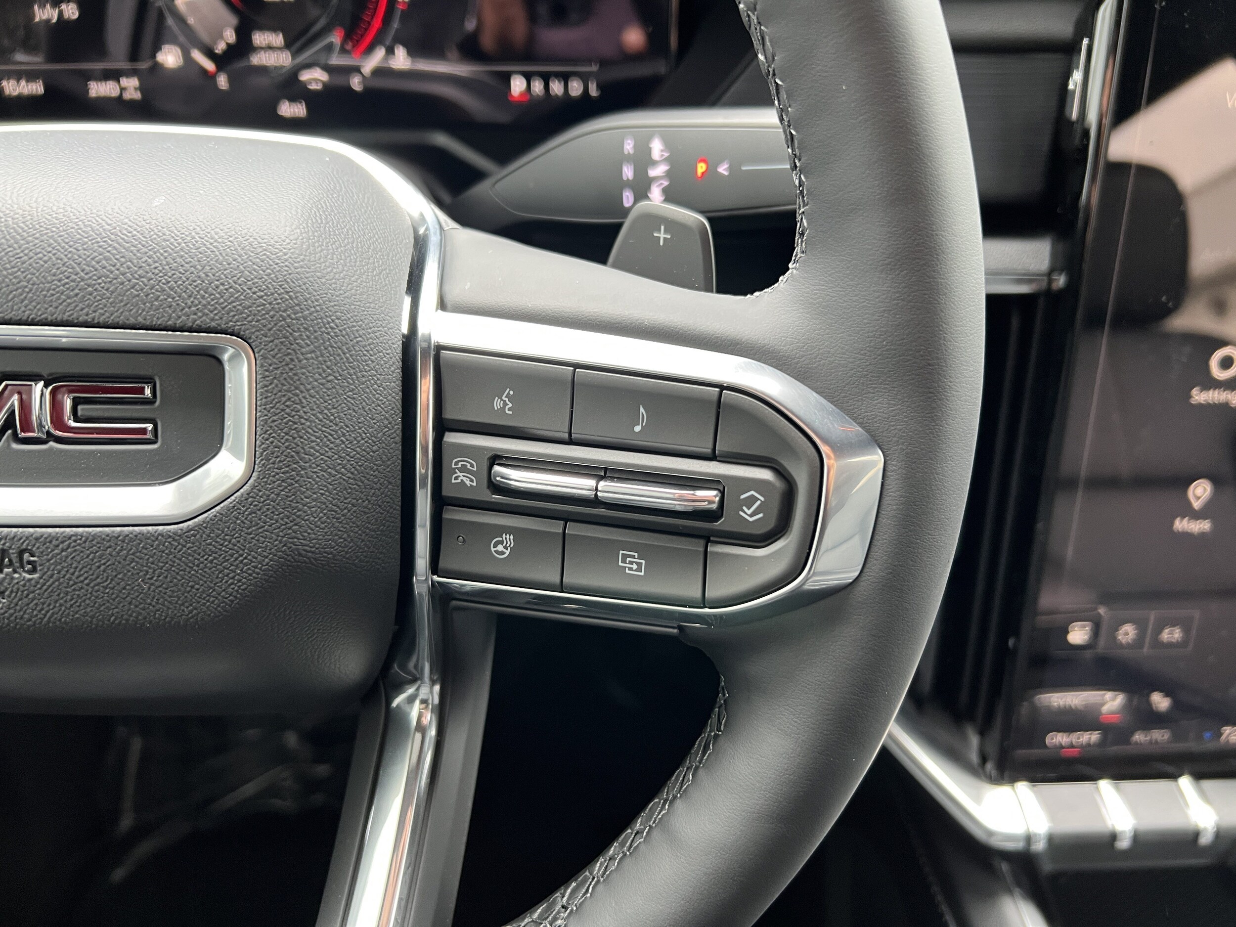 2026 GMC Acadia Elevation - Photo 32
