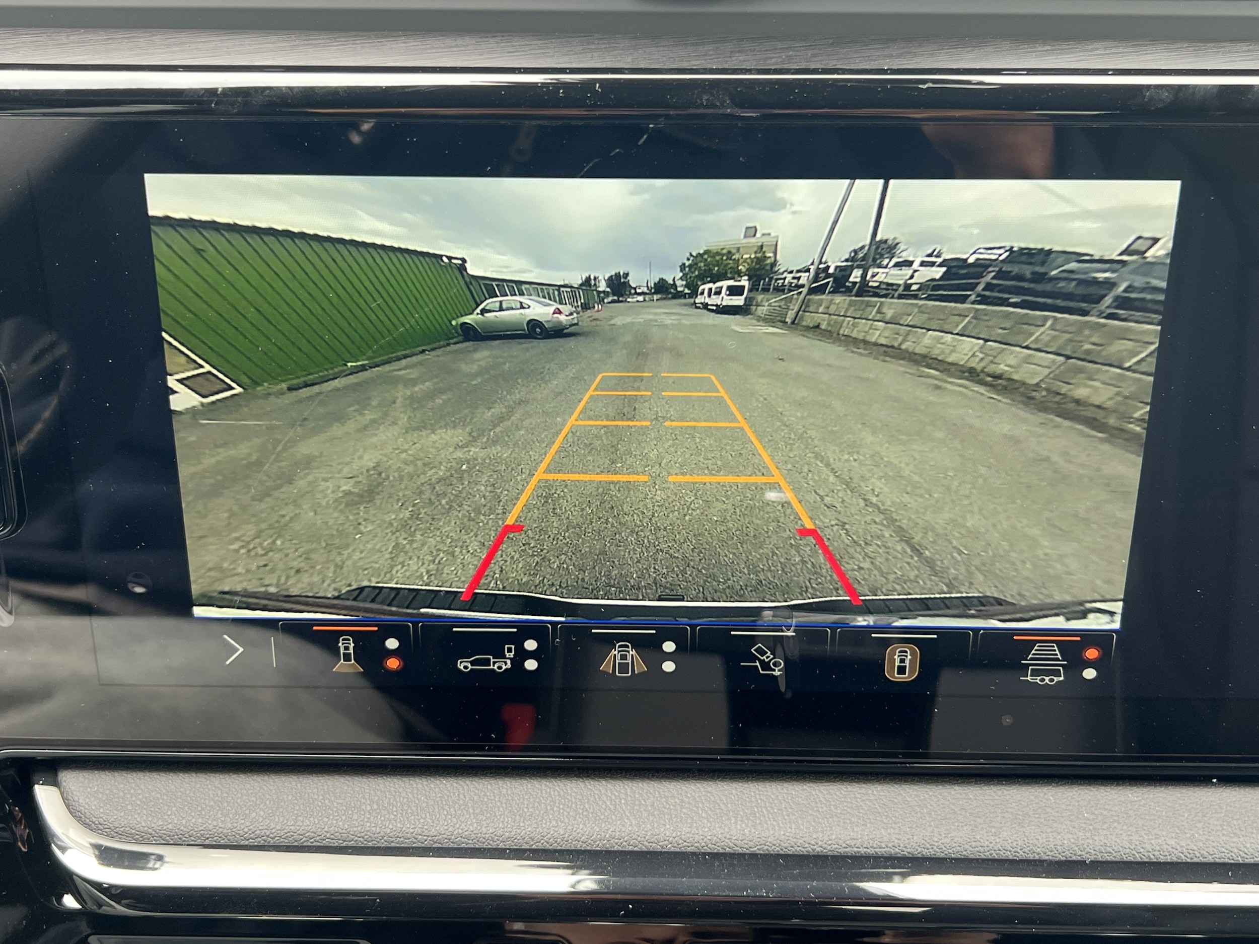 2026 GMC Sierra 2500HD AT4 - Photo 12