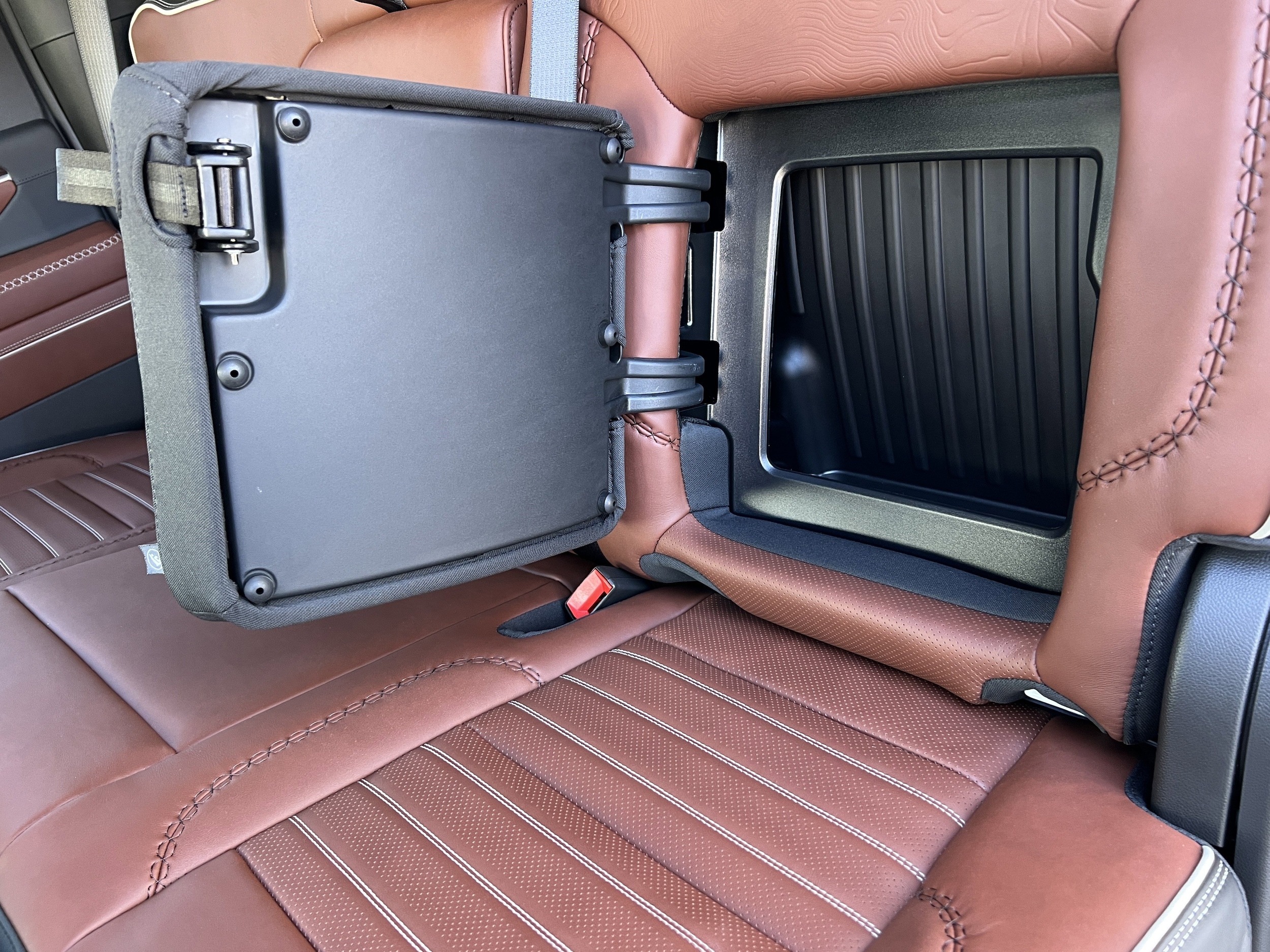 2026 GMC Sierra 3500HD Denali Ultimate - Photo 18