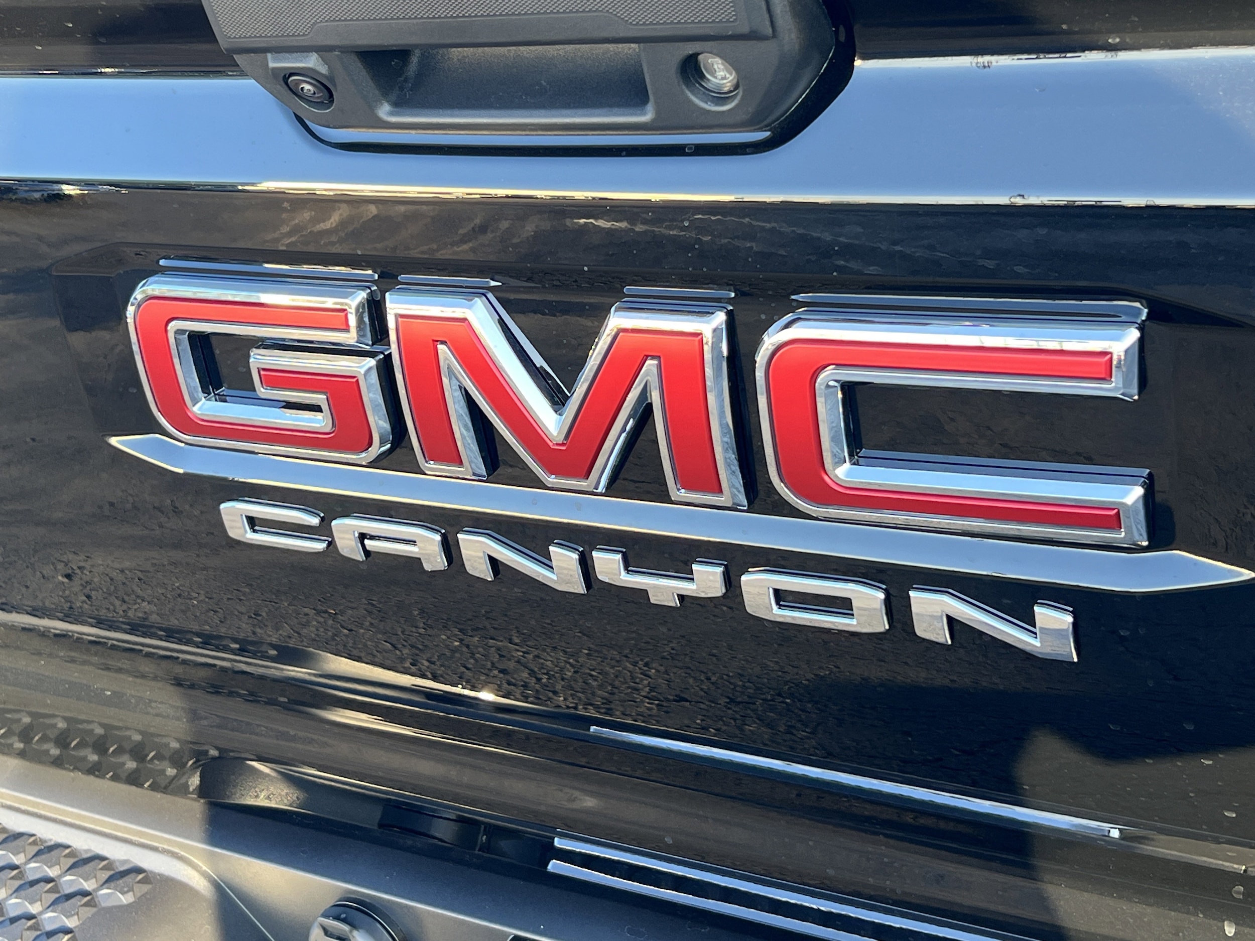 2026 GMC Canyon Elevation - Photo 8