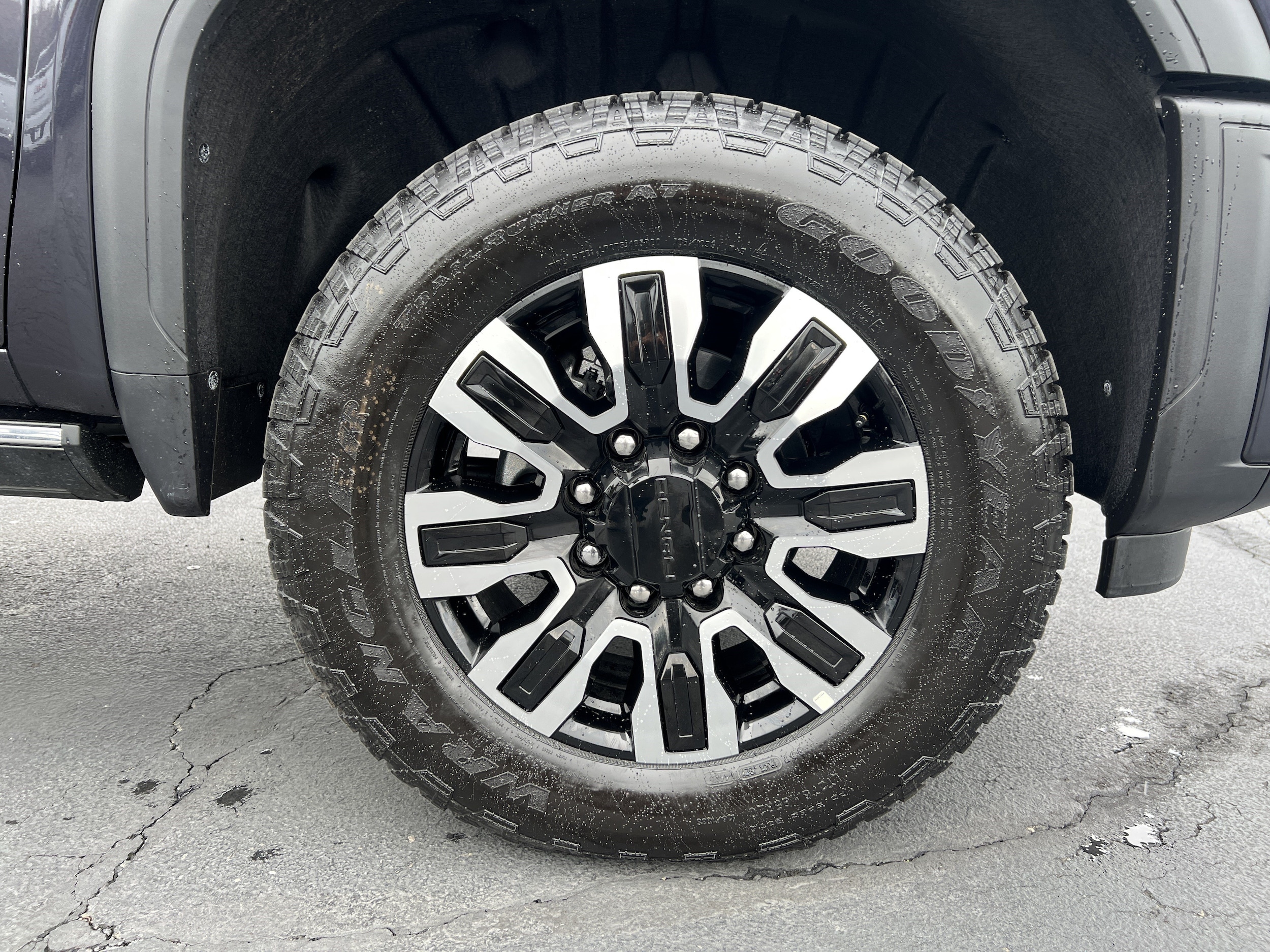 2026 GMC Sierra 3500HD Denali Ultimate - Photo 11
