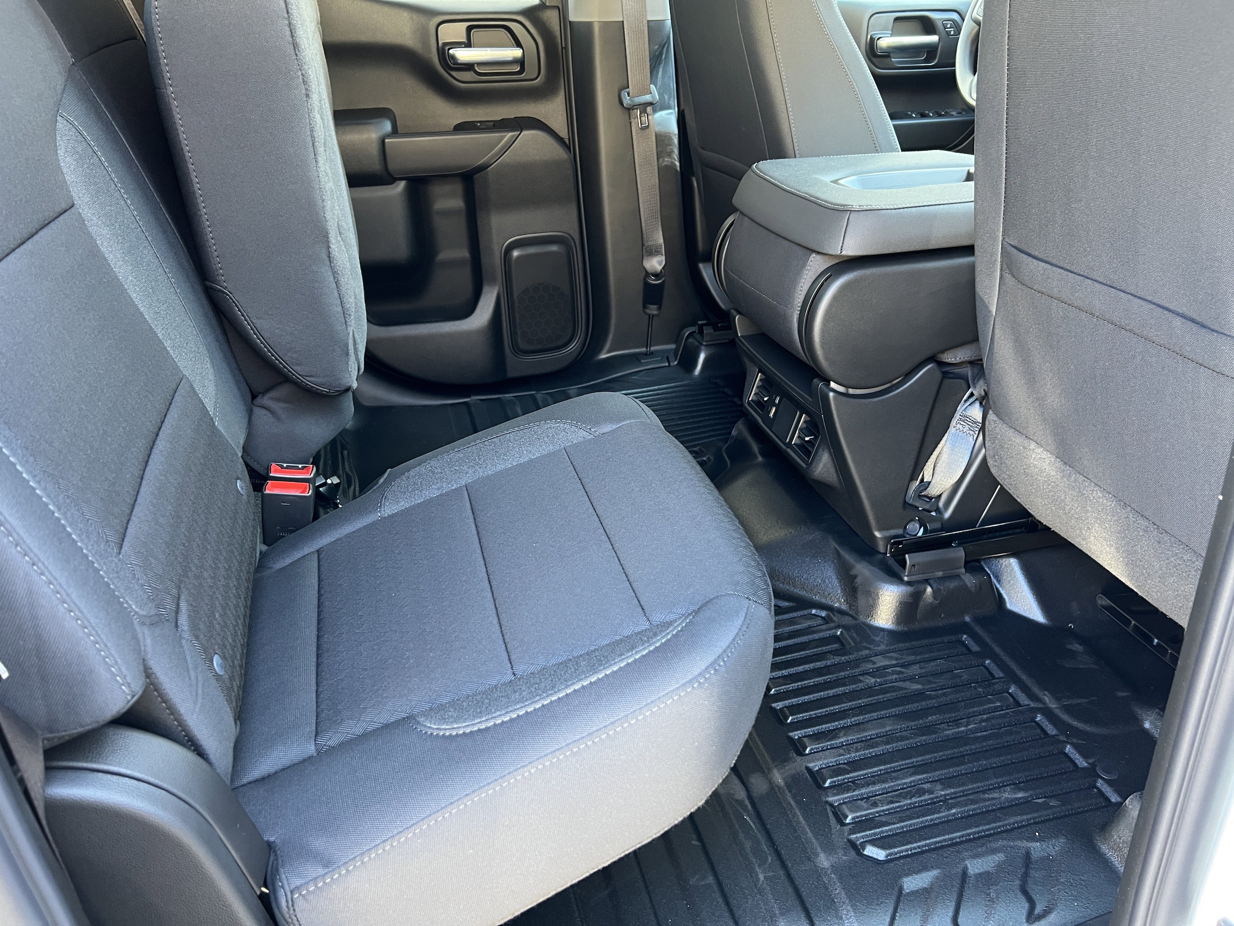 2026 GMC Sierra 1500 Pro - Photo 18
