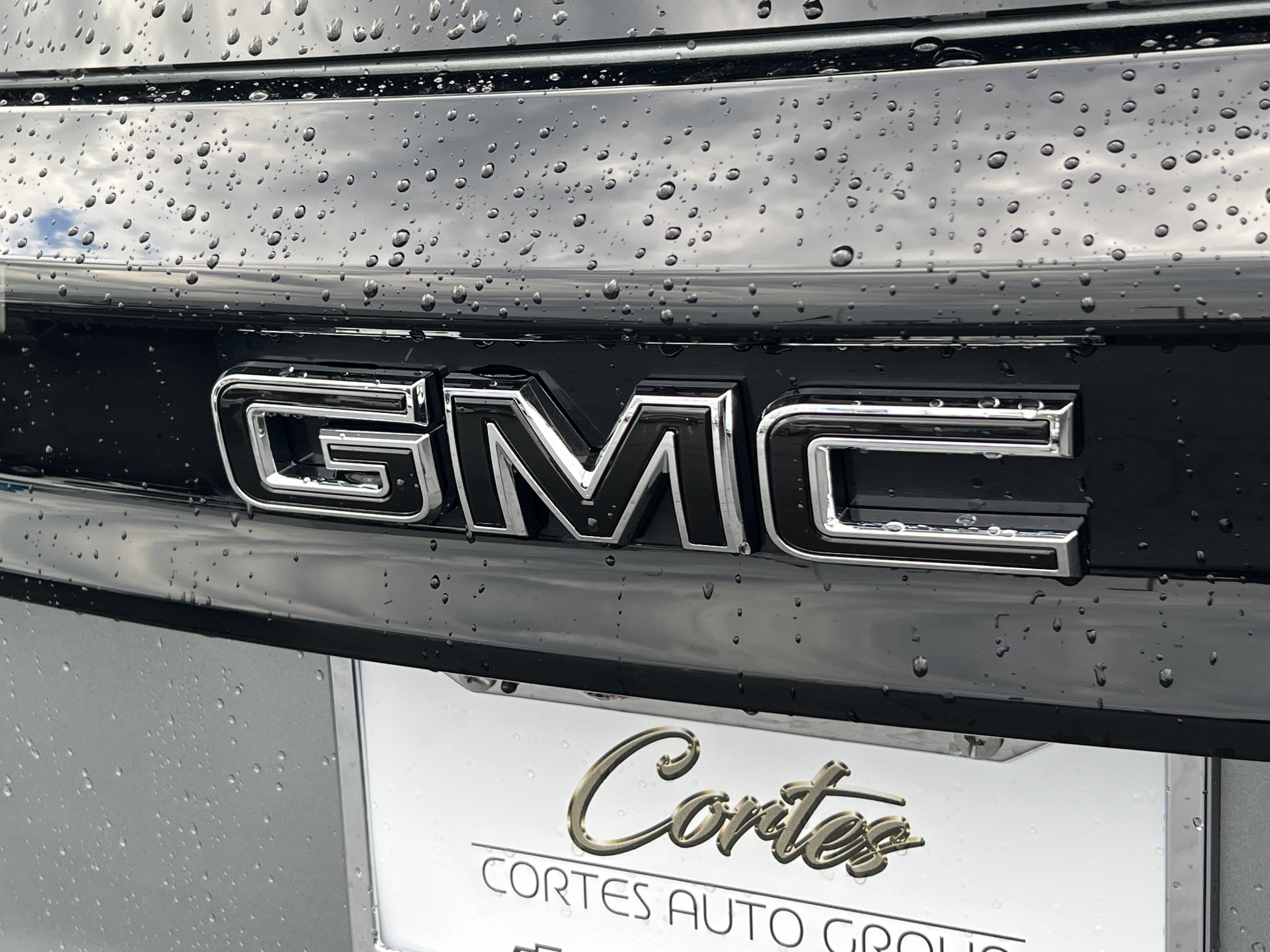 2026 GMC Acadia Elevation - Photo 8