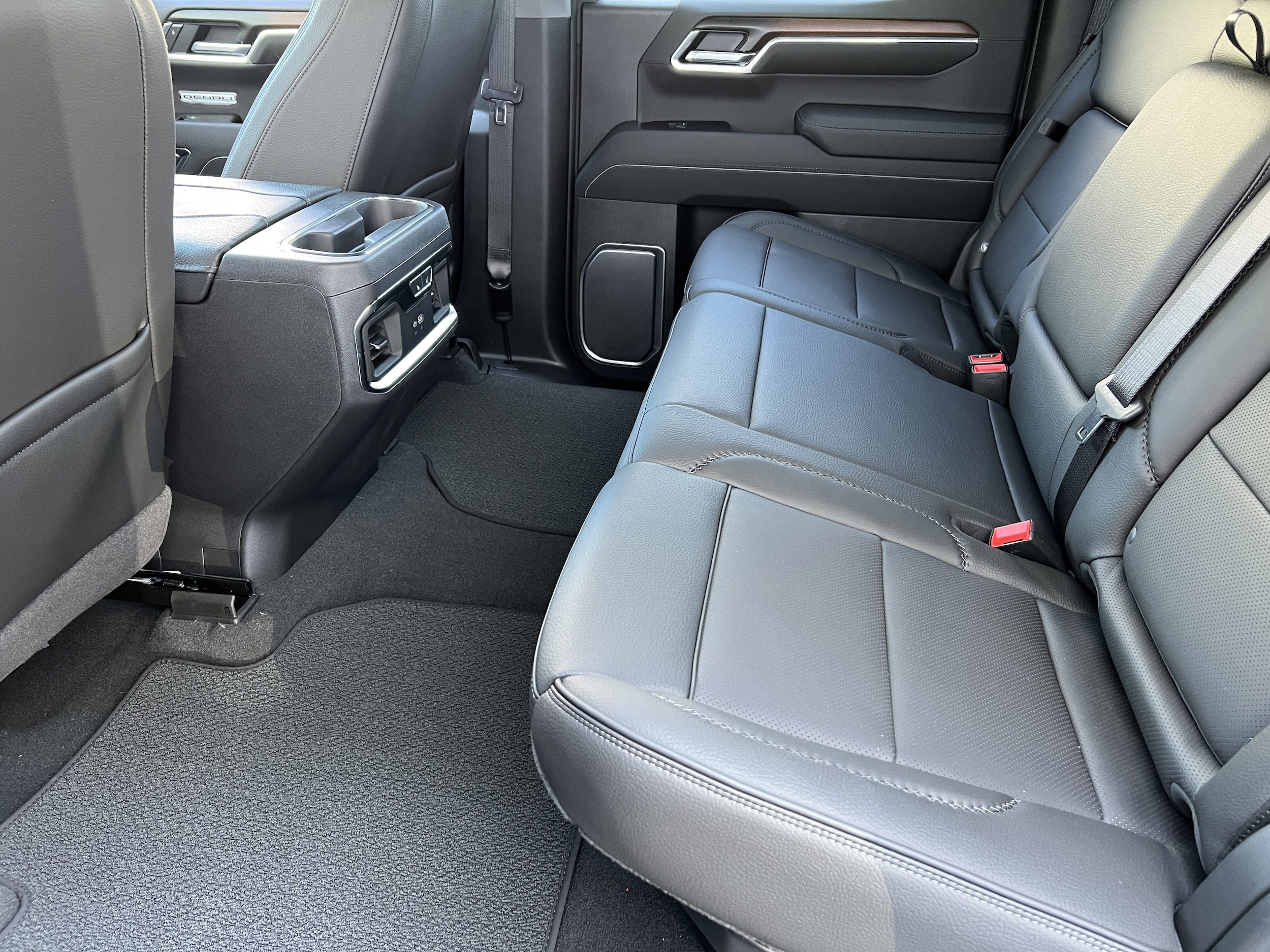 2026 GMC Sierra 1500 Denali - Photo 16