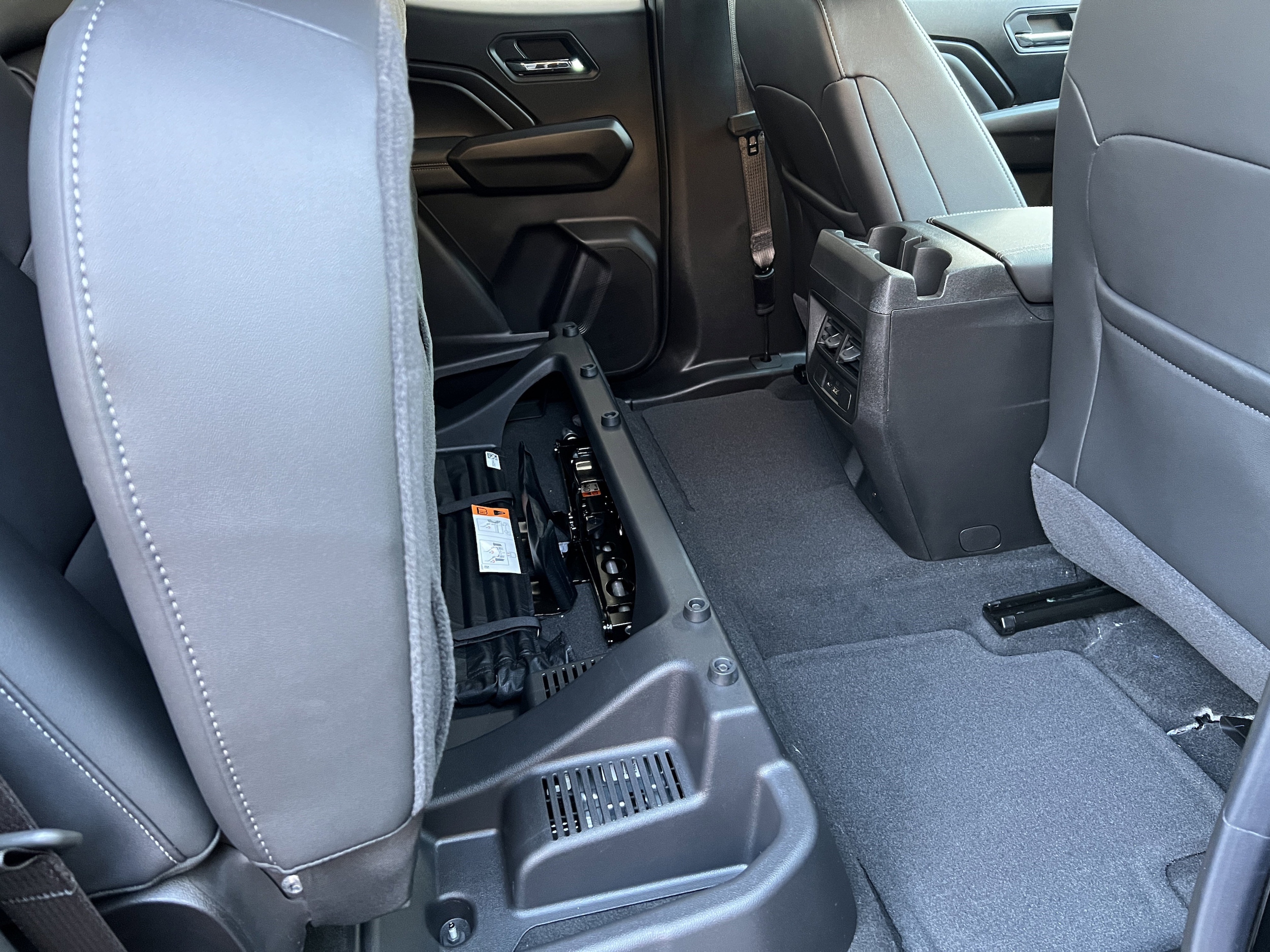 2026 GMC Canyon Elevation - Photo 18