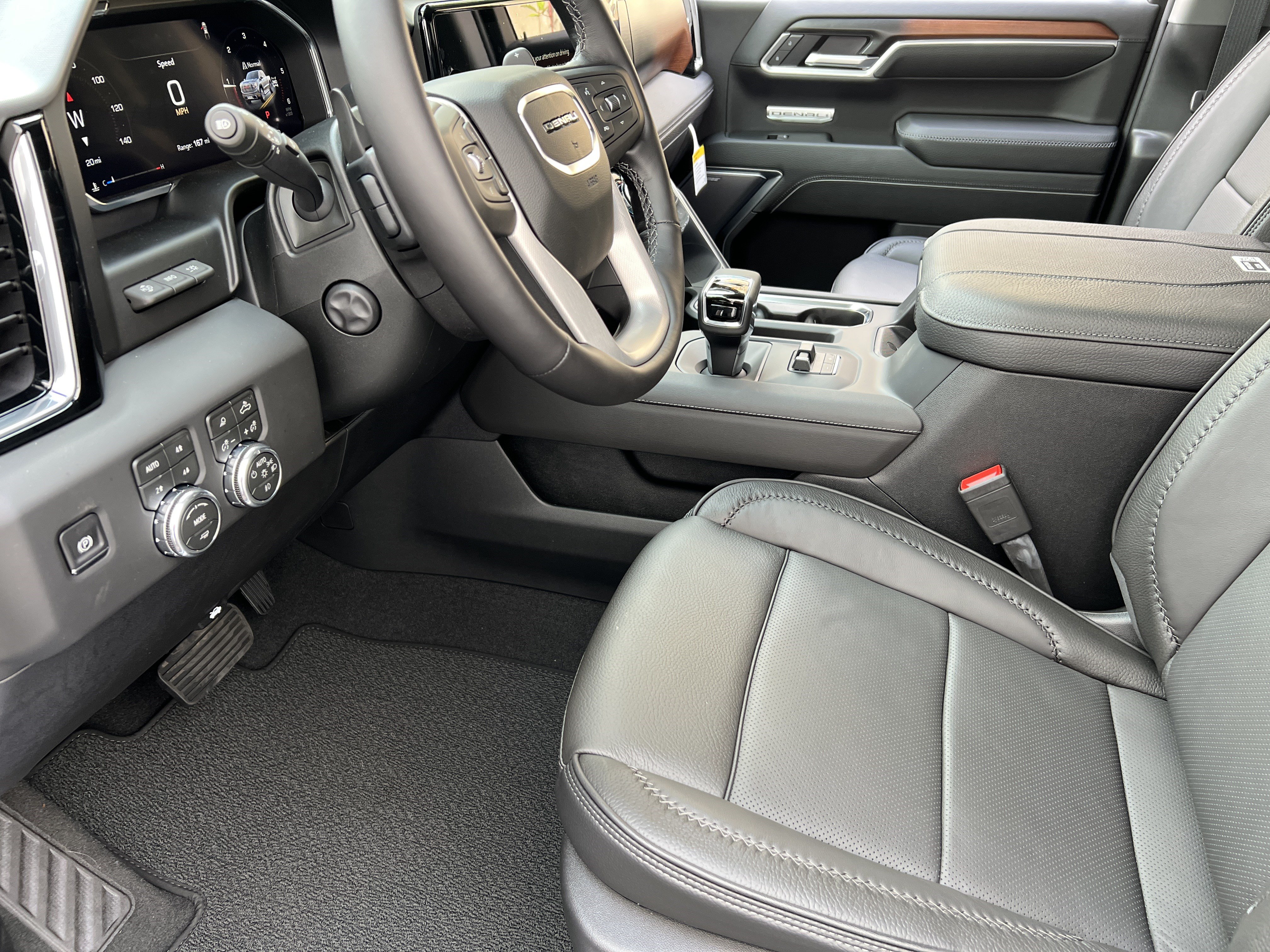 2026 GMC Sierra 1500 Denali - Photo 14