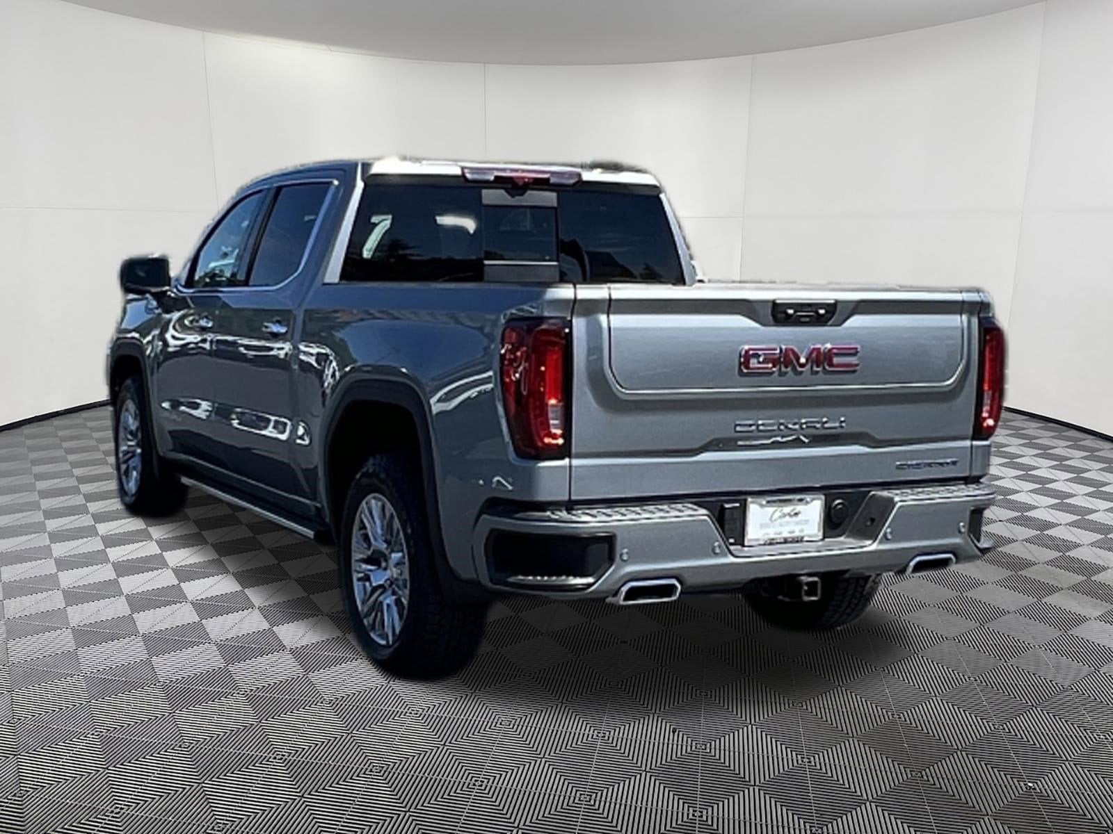 2026 GMC Sierra 1500 Denali - Photo 4