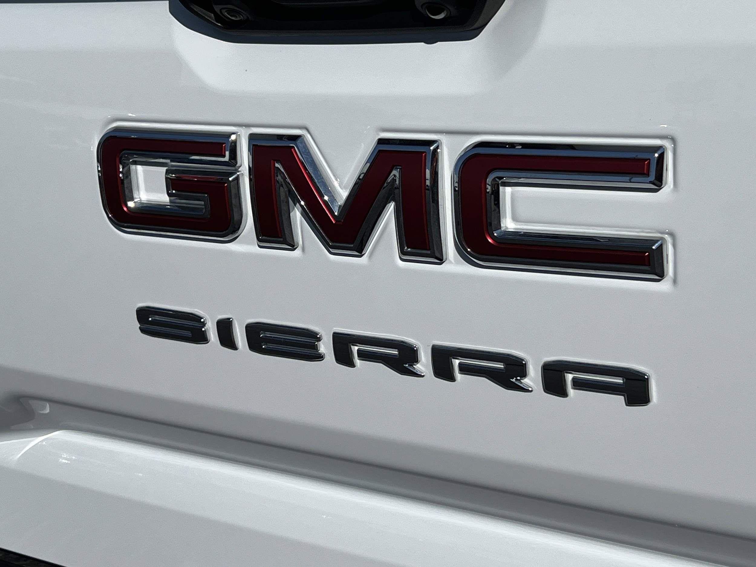 2026 GMC Sierra 1500 Pro - Photo 8