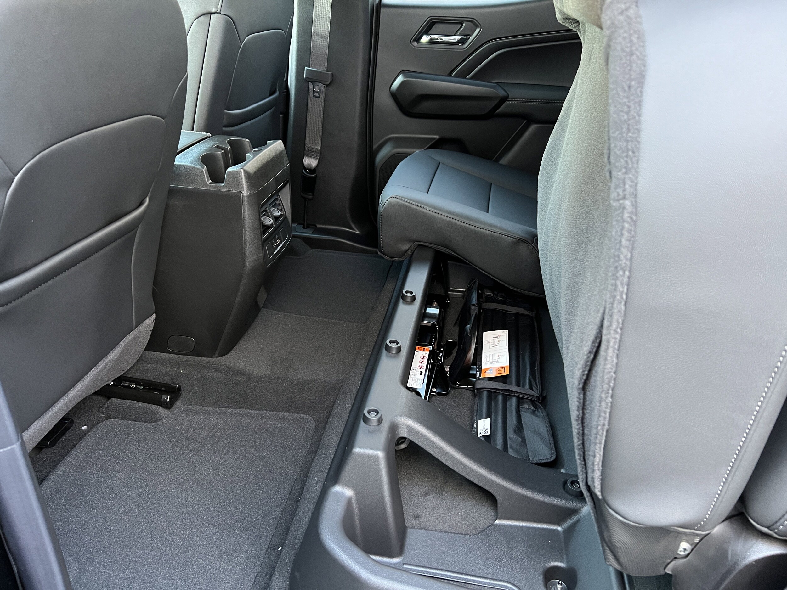 2026 GMC Canyon Elevation - Photo 16