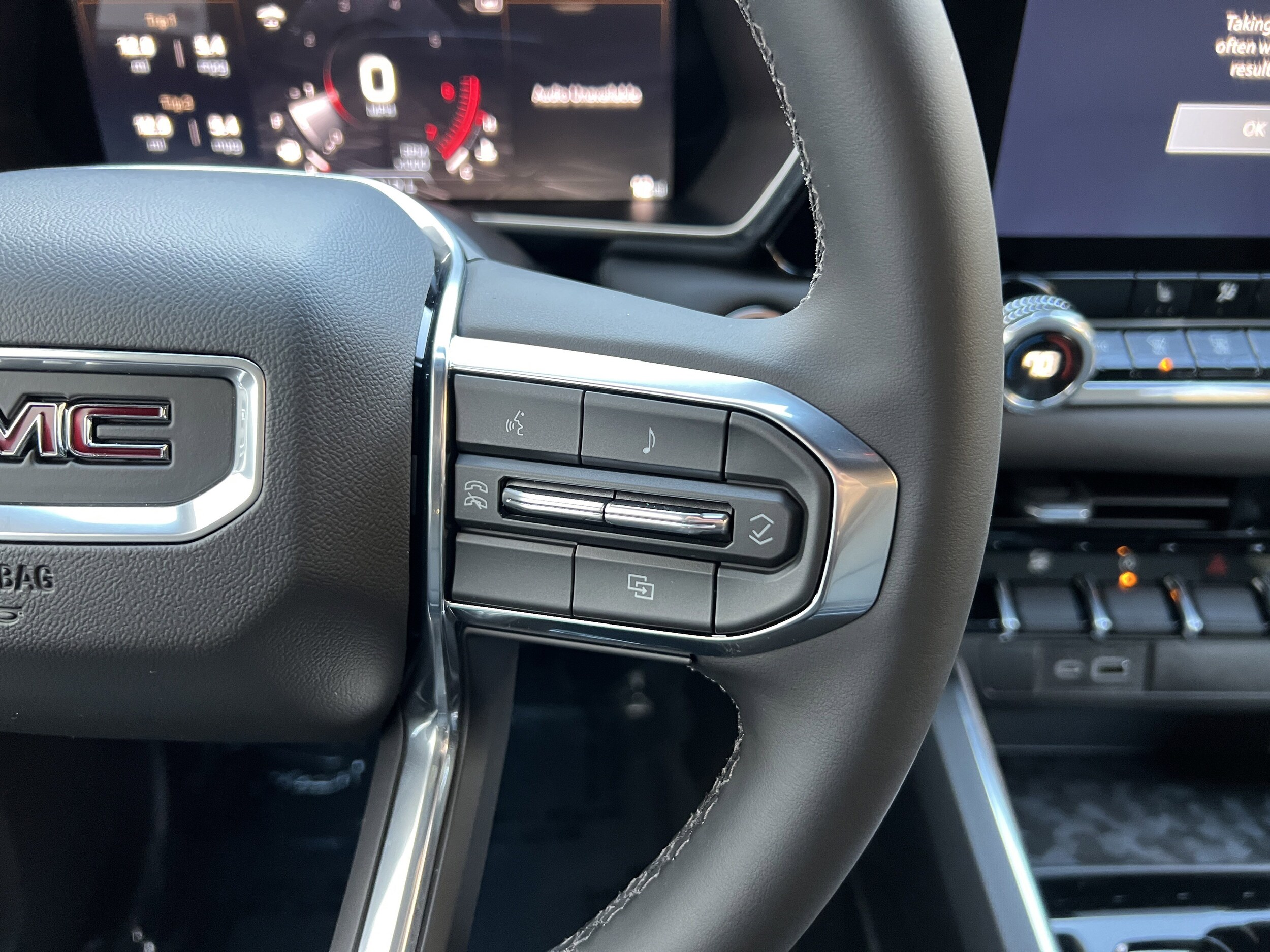 2026 GMC Canyon Elevation - Photo 24