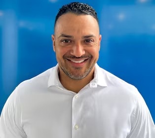 Staff member Xavier Cortes from ID_92dba5