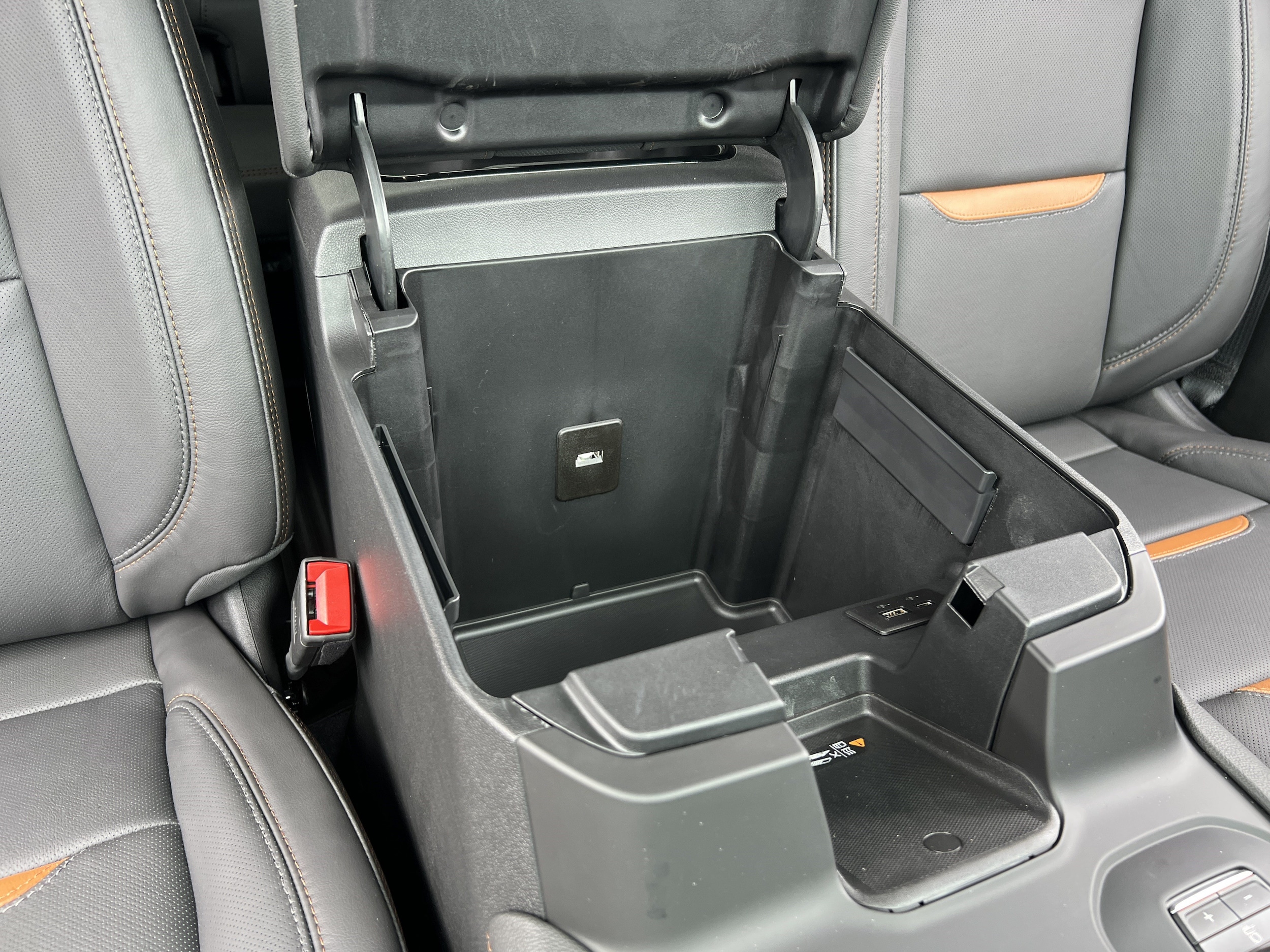 2026 GMC Sierra 2500HD AT4 - Photo 23