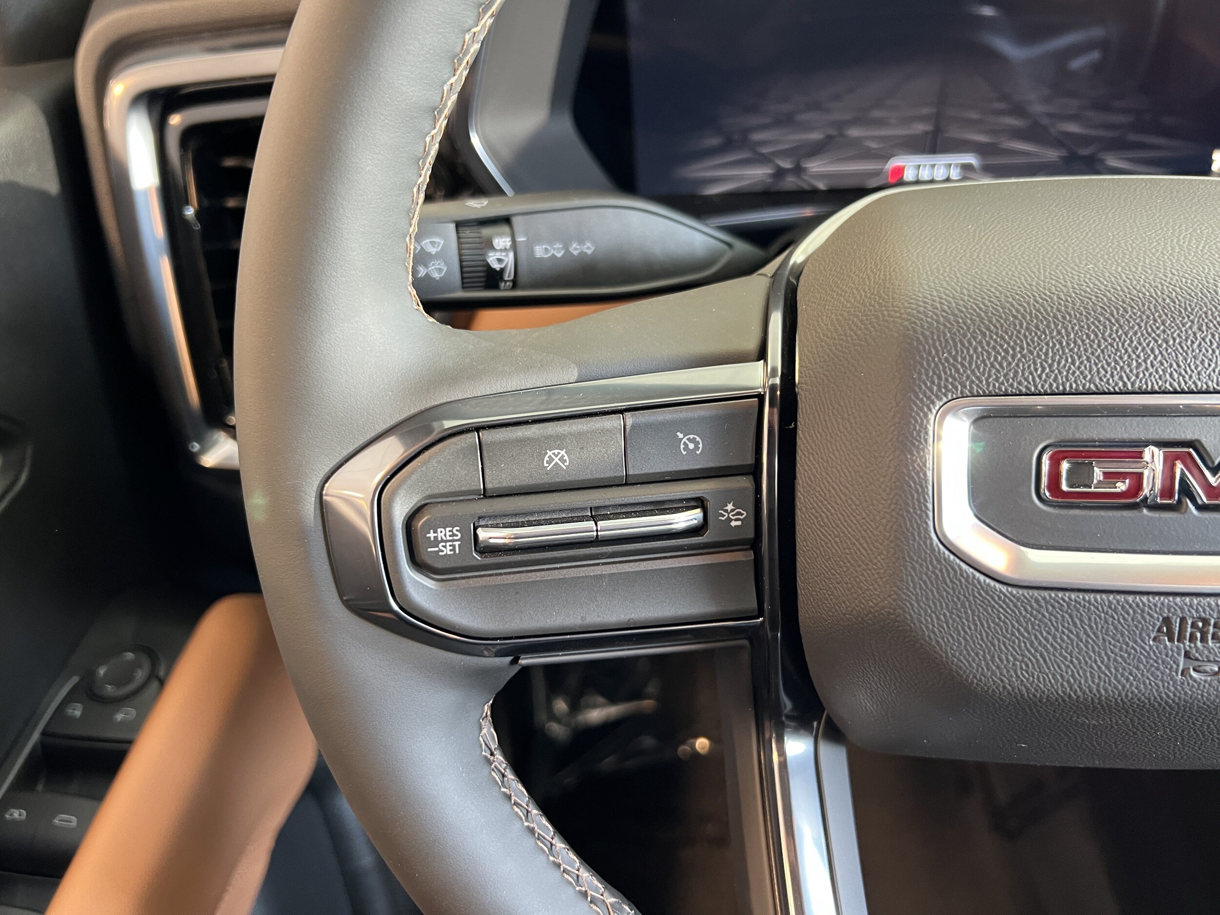 2026 GMC Canyon AT4 - Photo 20