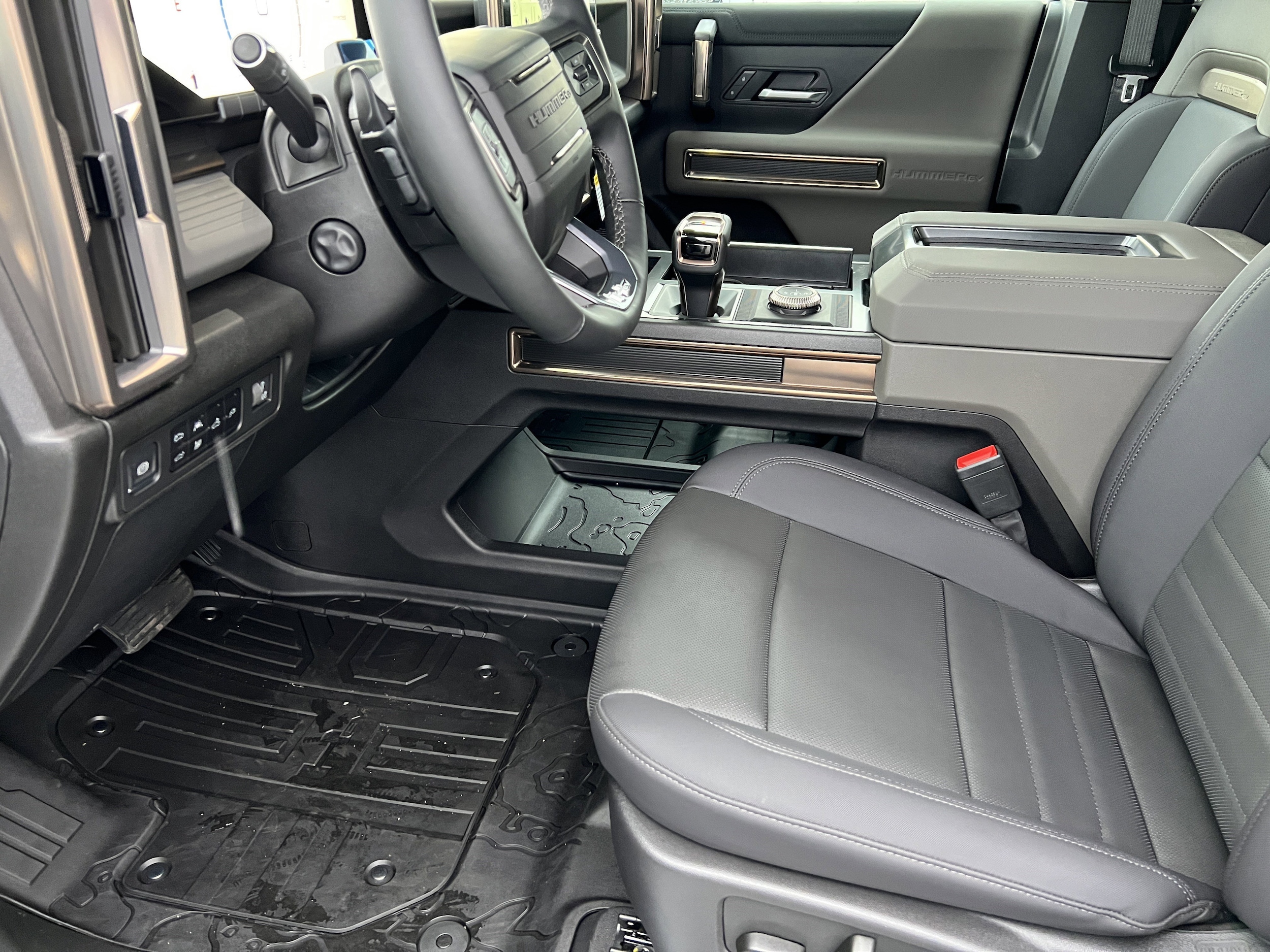 2025 GMC HUMMER EV 3X - Photo 14