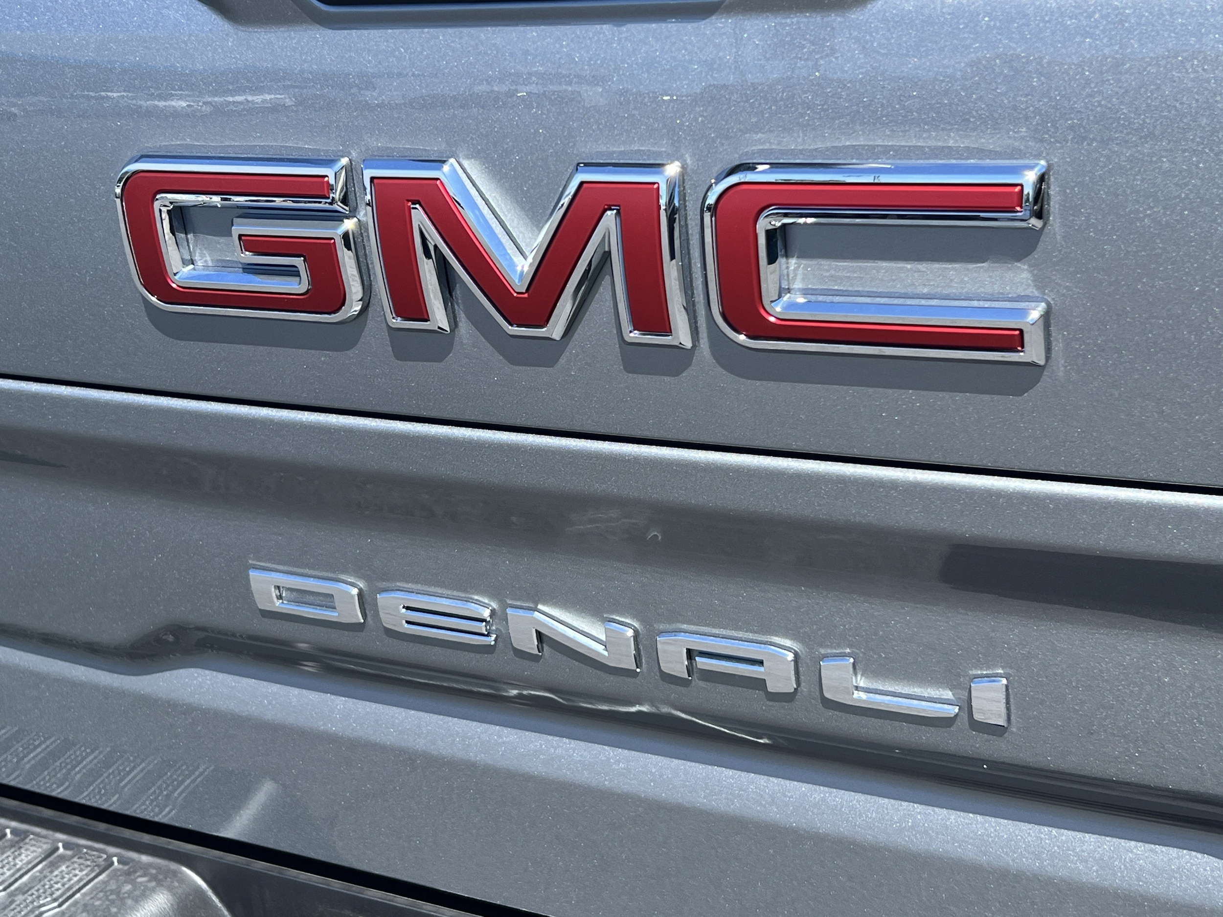 2026 GMC Sierra 1500 Denali - Photo 8