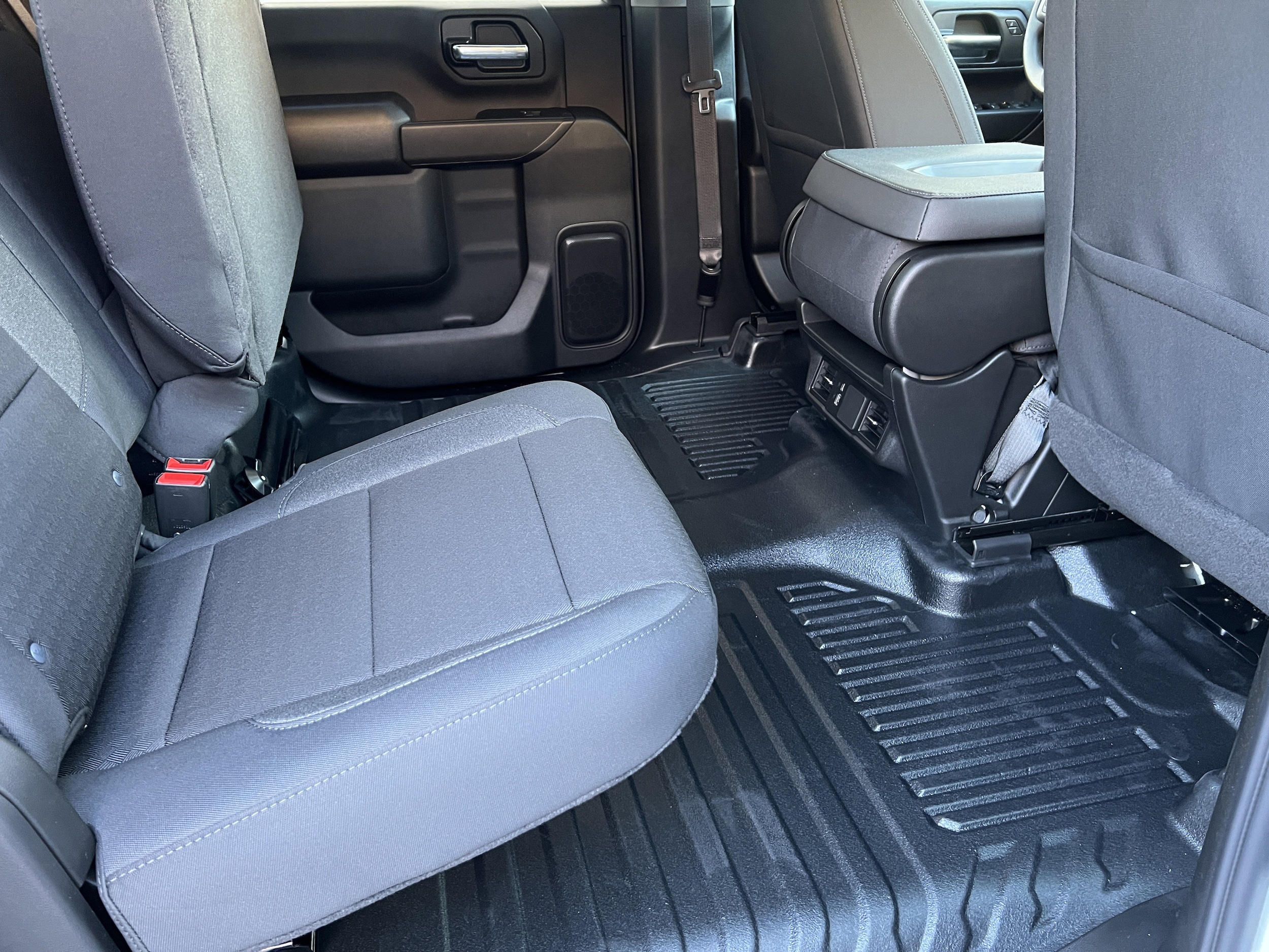 2026 GMC Sierra 2500HD Pro - Photo 18
