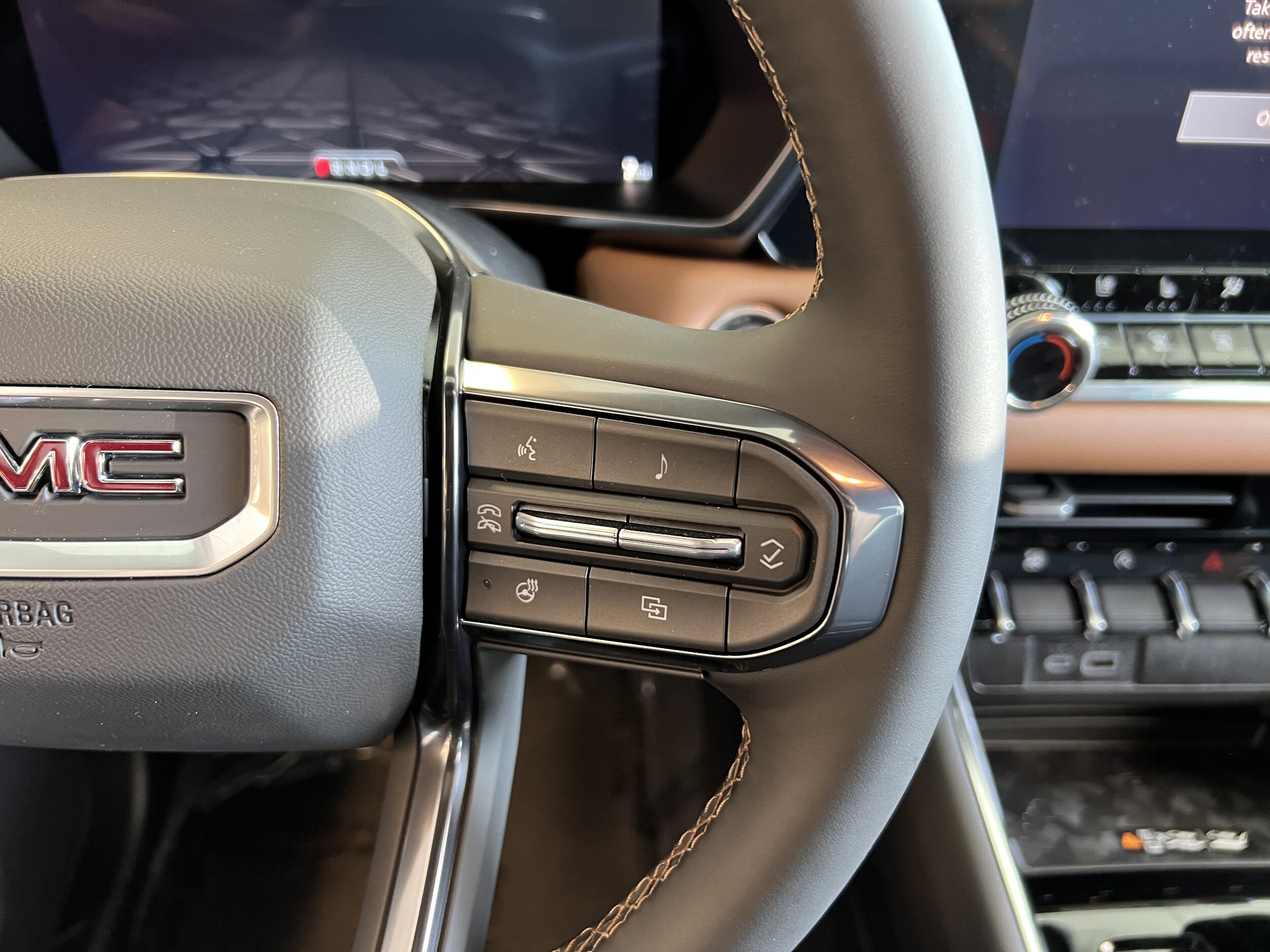 2026 GMC Canyon AT4 - Photo 21