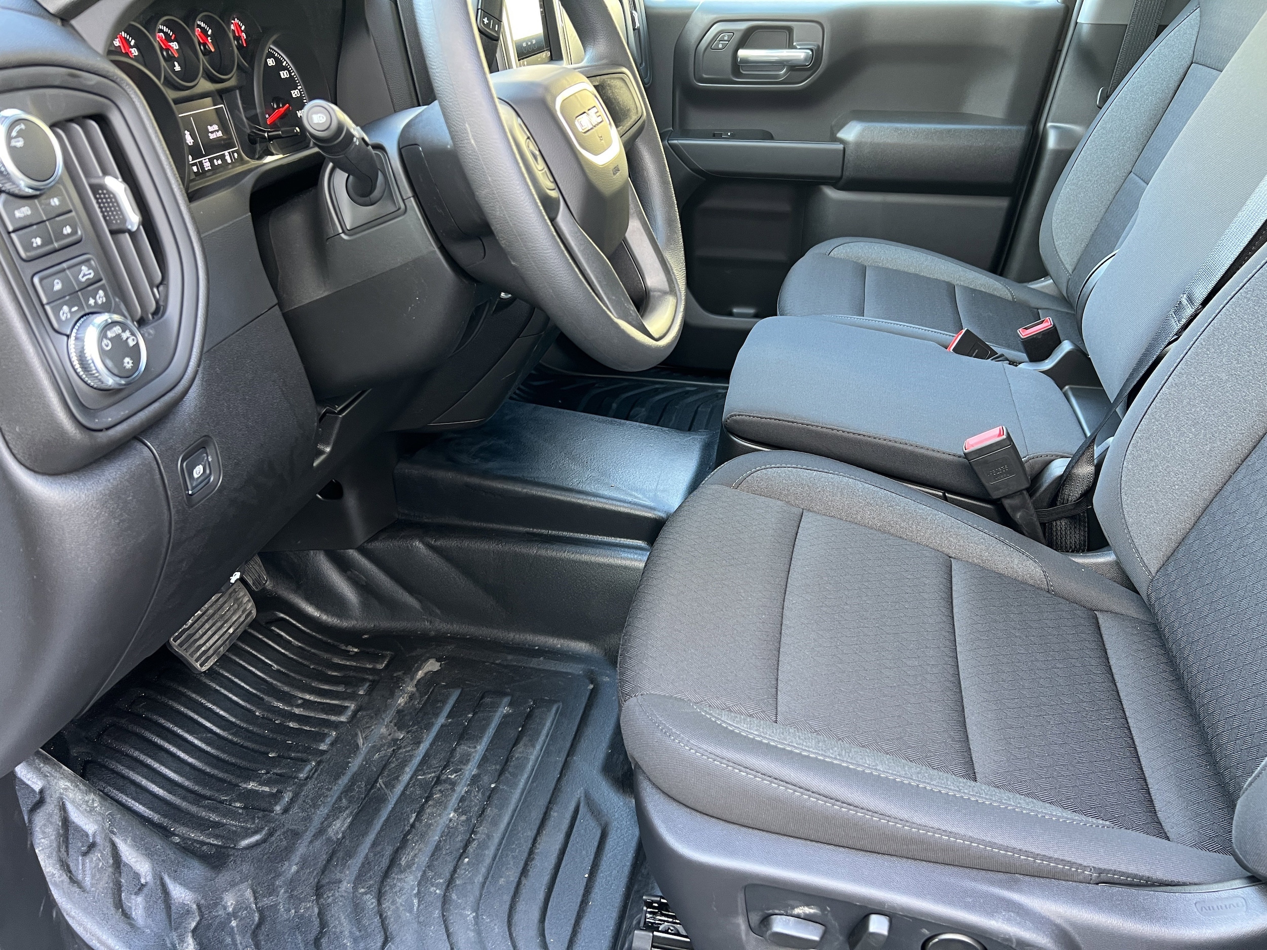 2026 GMC Sierra 1500 Pro - Photo 14