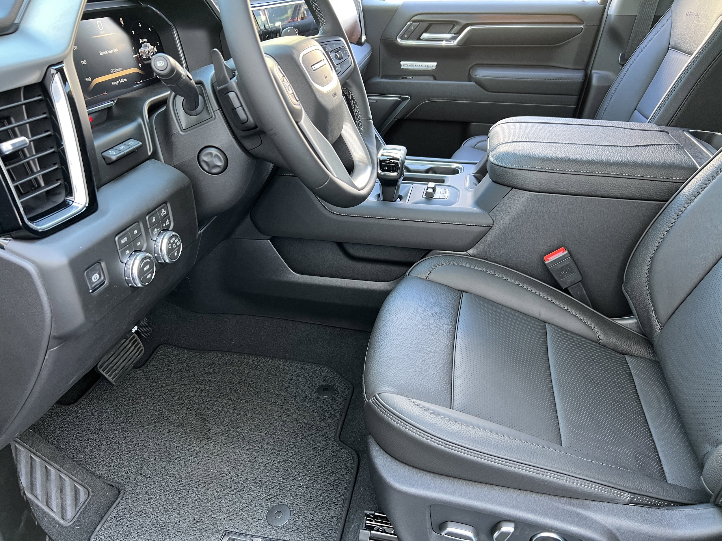 2026 GMC Sierra 1500 Denali - Photo 14