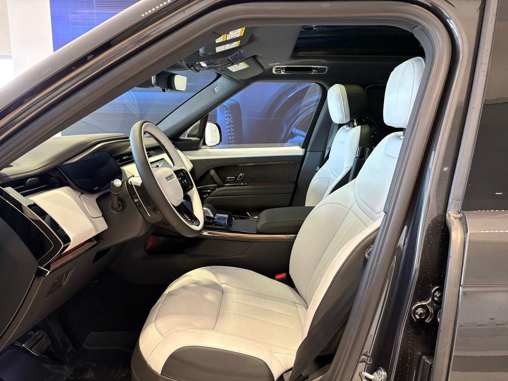 2026 Land Rover Range Rover Sport Dynamic SE - Photo 11