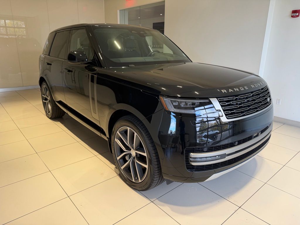 2025 Land Rover Range Rover SE - Photo 2