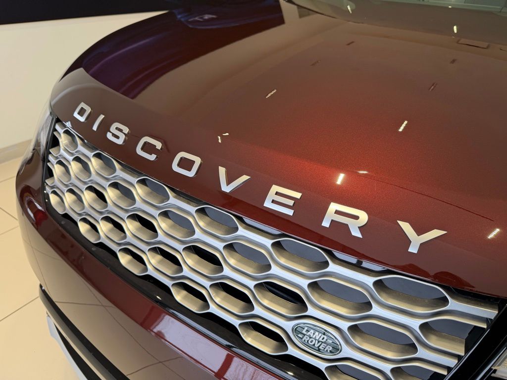 2026 Land Rover Discovery Gemini Edition - Photo 6