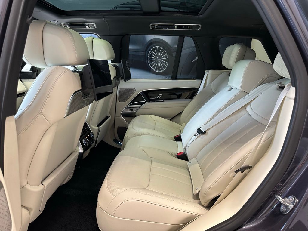 2025 Land Rover Range Rover Autobiography - Photo 9