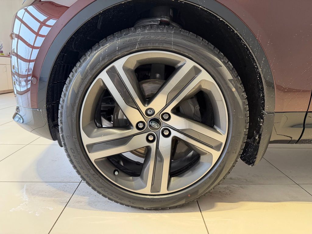2026 Land Rover Discovery Gemini Edition - Photo 7
