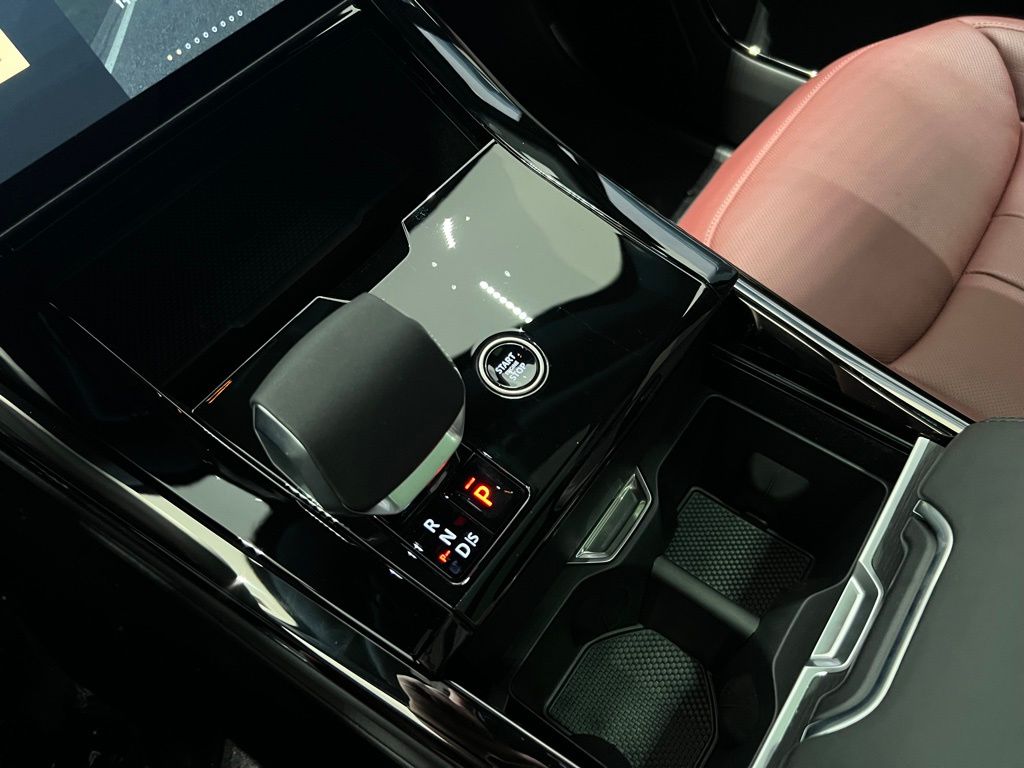 2025 Land Rover Range Rover Sport Dynamic SE - Photo 31