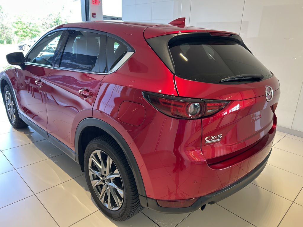 2021 Mazda CX-5 Signature photo 2