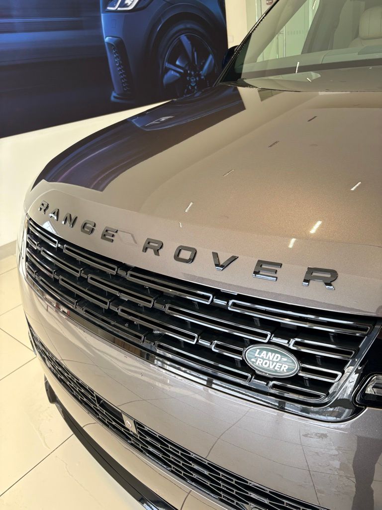 2025 Land Rover Range Rover Sport Dynamic SE - Photo 9