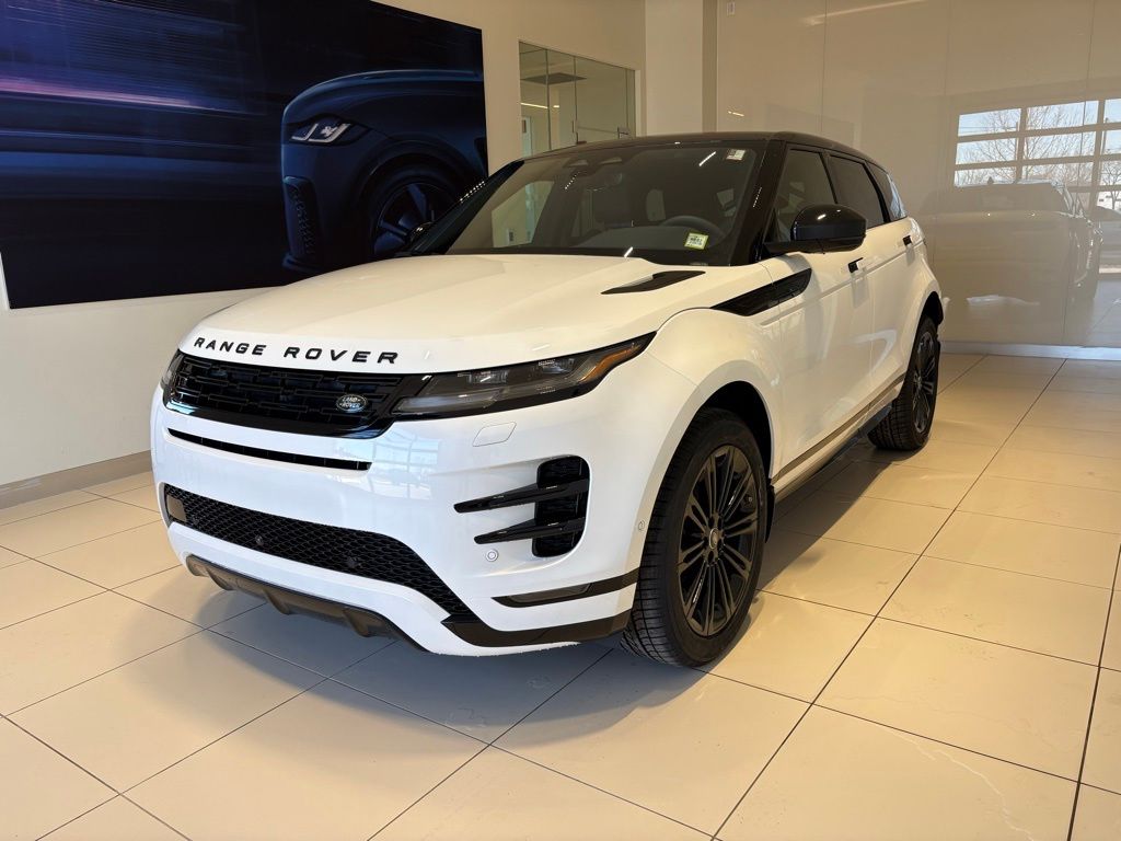 2026 Land Rover Range Rover Evoque Dynamic SE's photo
