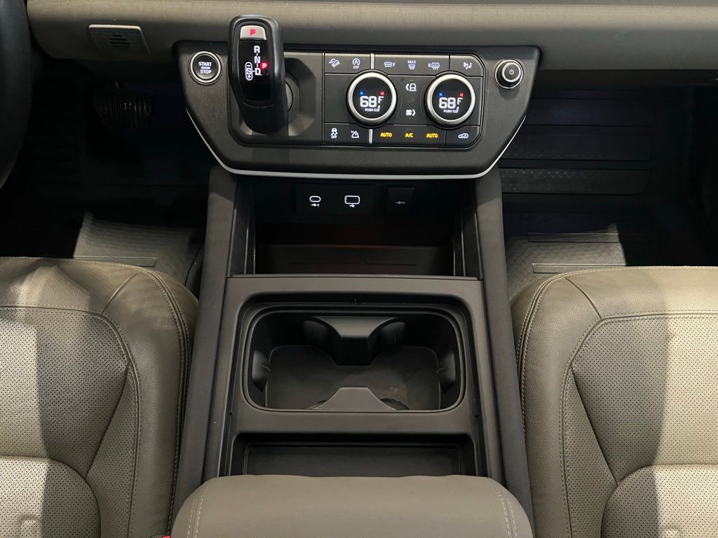 2022 Land Rover Defender SE - Photo 43