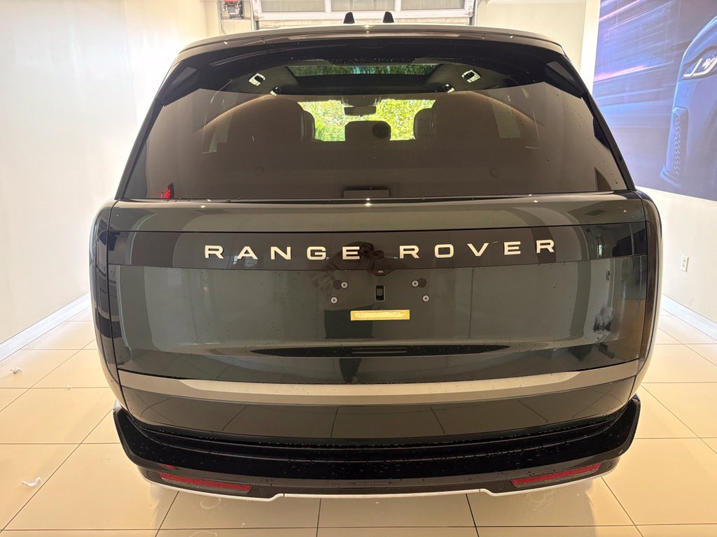 New 2027 Land Rover Range Rover SE SUV
