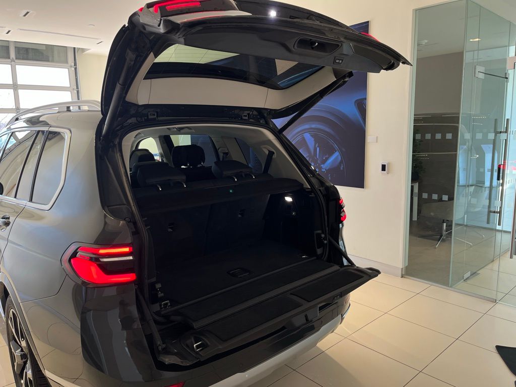 2023 BMW X7 40i - Photo 30