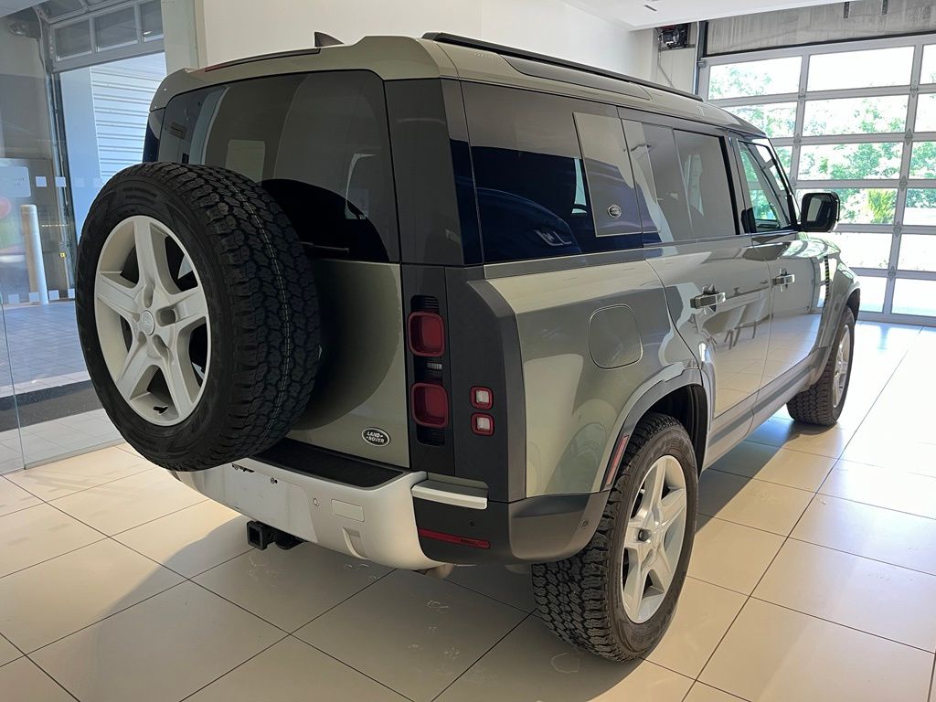 2022 Land Rover Defender SE - Photo 9