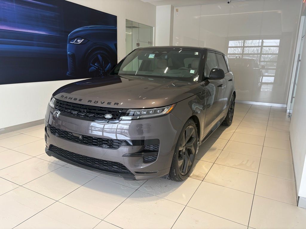 2025 Land Rover Range Rover Sport