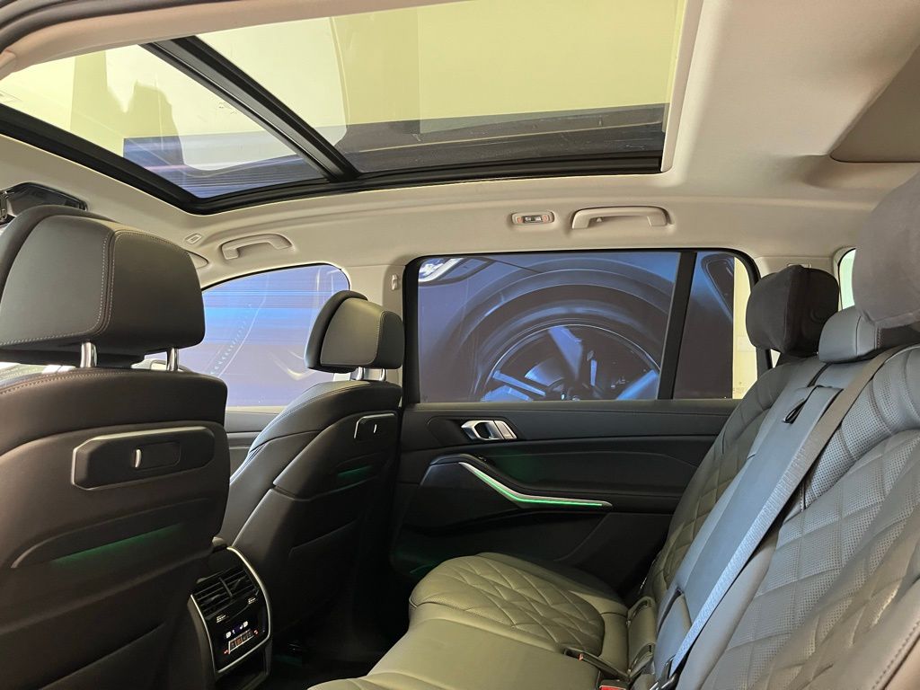 2023 BMW X7 40i - Photo 21