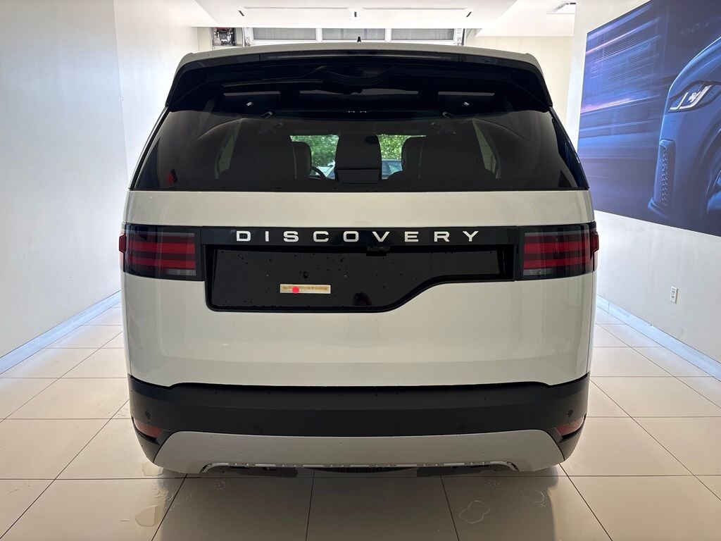 New 2026 Land Rover Discovery S SUV