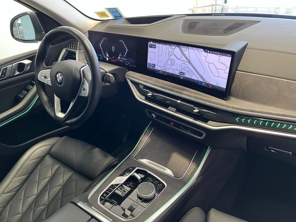 2023 BMW X7 40i - Photo 38