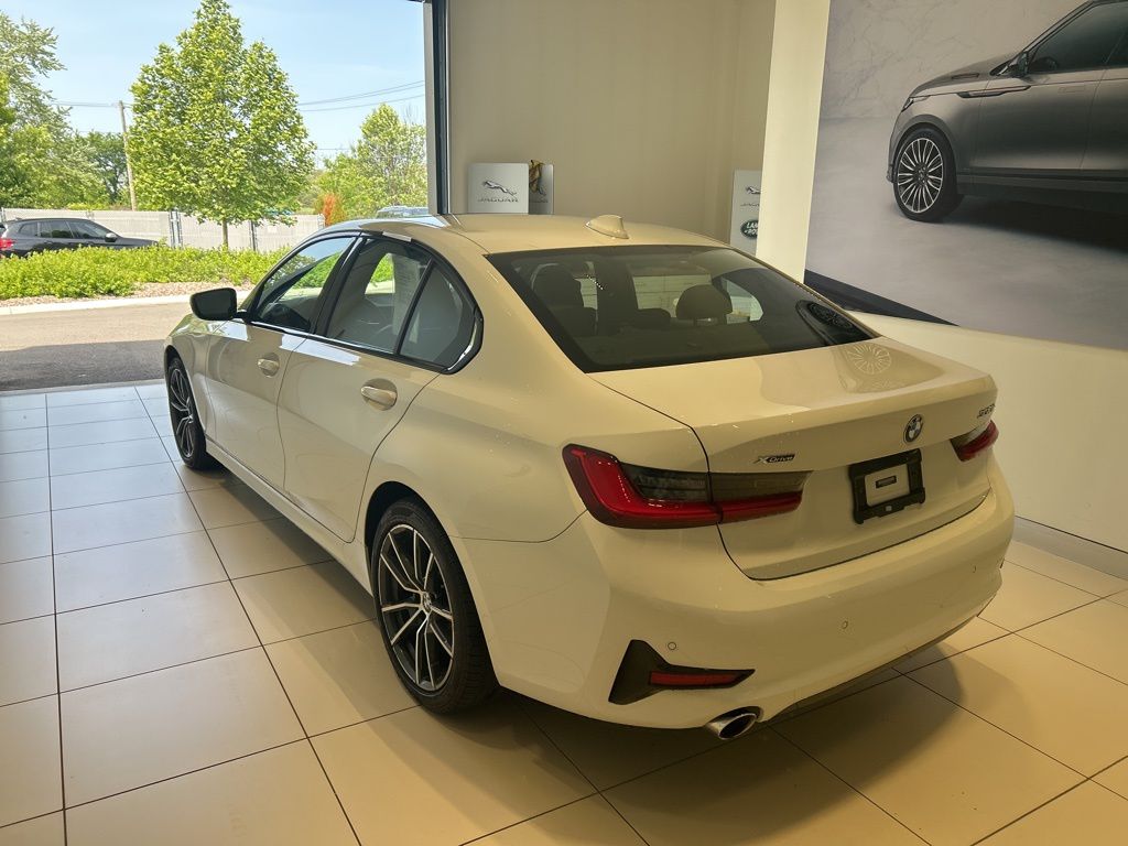 Used 2019 BMW 3 Series 330i with VIN WBA5R7C5XKAJ79525 for sale in Amherst, NY