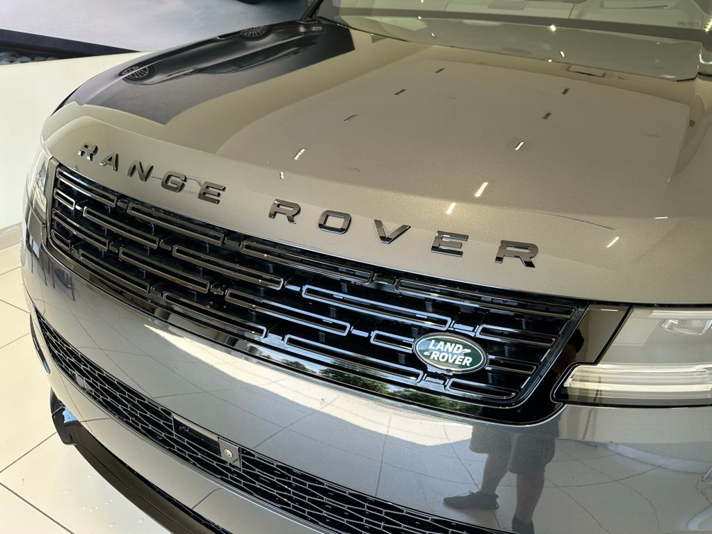 2025 Land Rover Range Rover Sport Dynamic SE - Photo 8