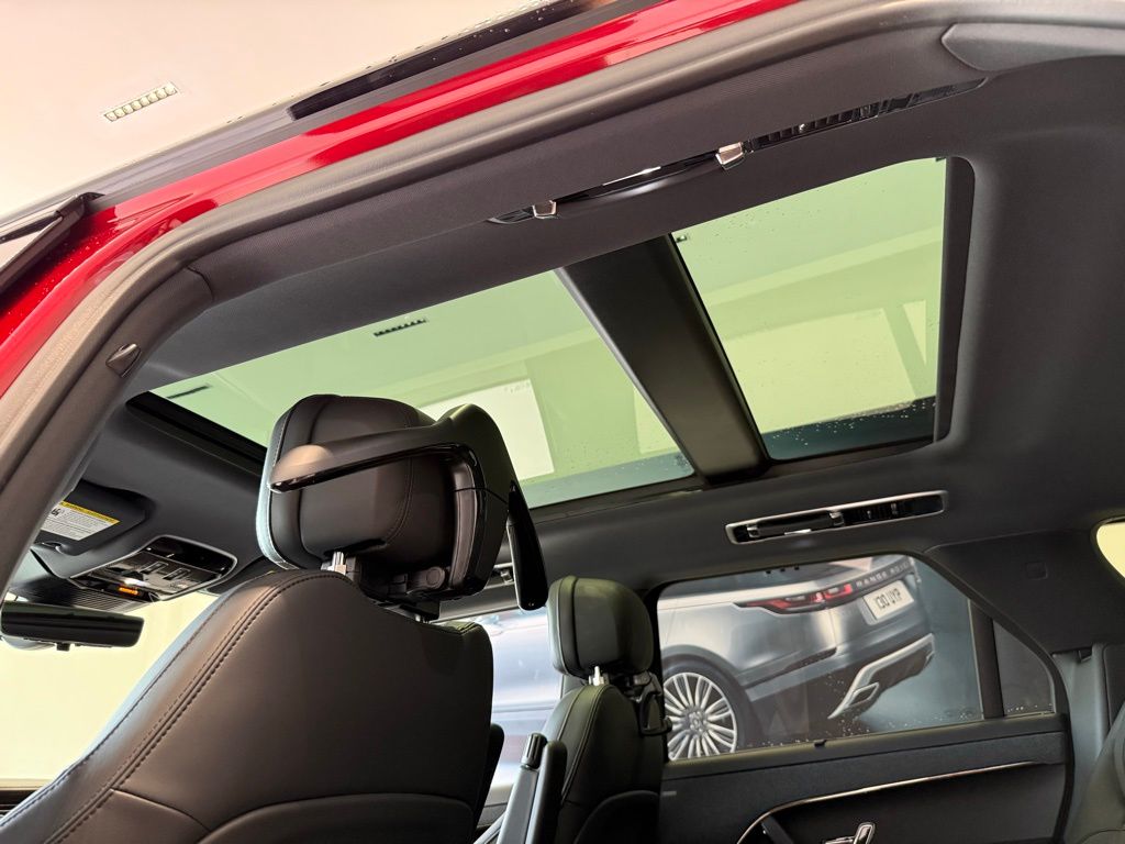2025 Land Rover Range Rover Sport Dynamic SE - Photo 10