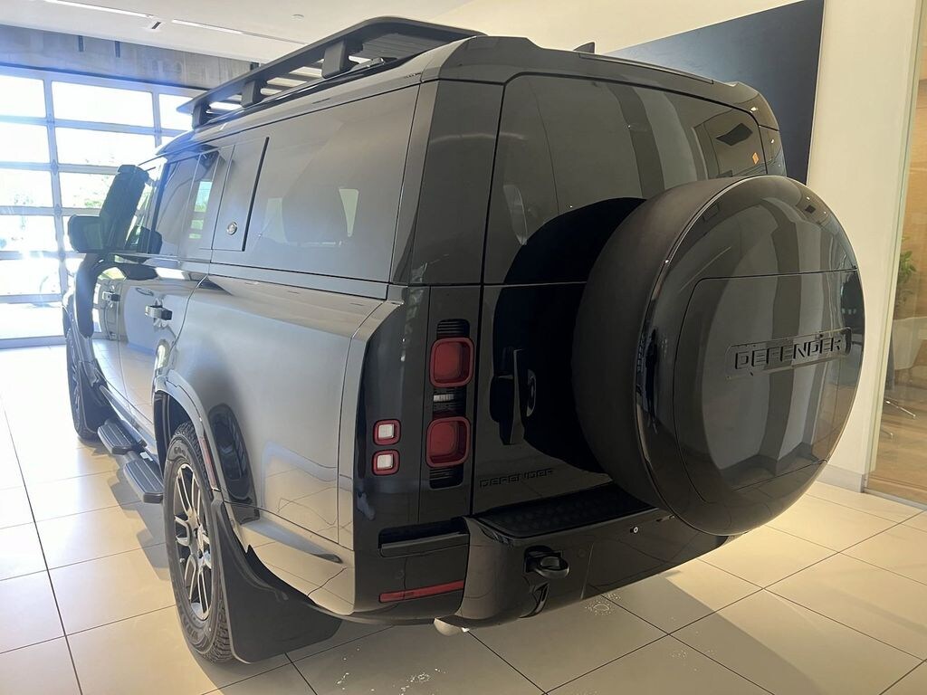 Buffalo 2024 Land Rover Defender 130 XDynamic SE for Sale in Amherst