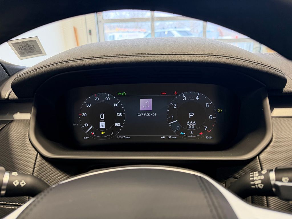 2026 Land Rover Discovery Gemini Edition - Photo 20
