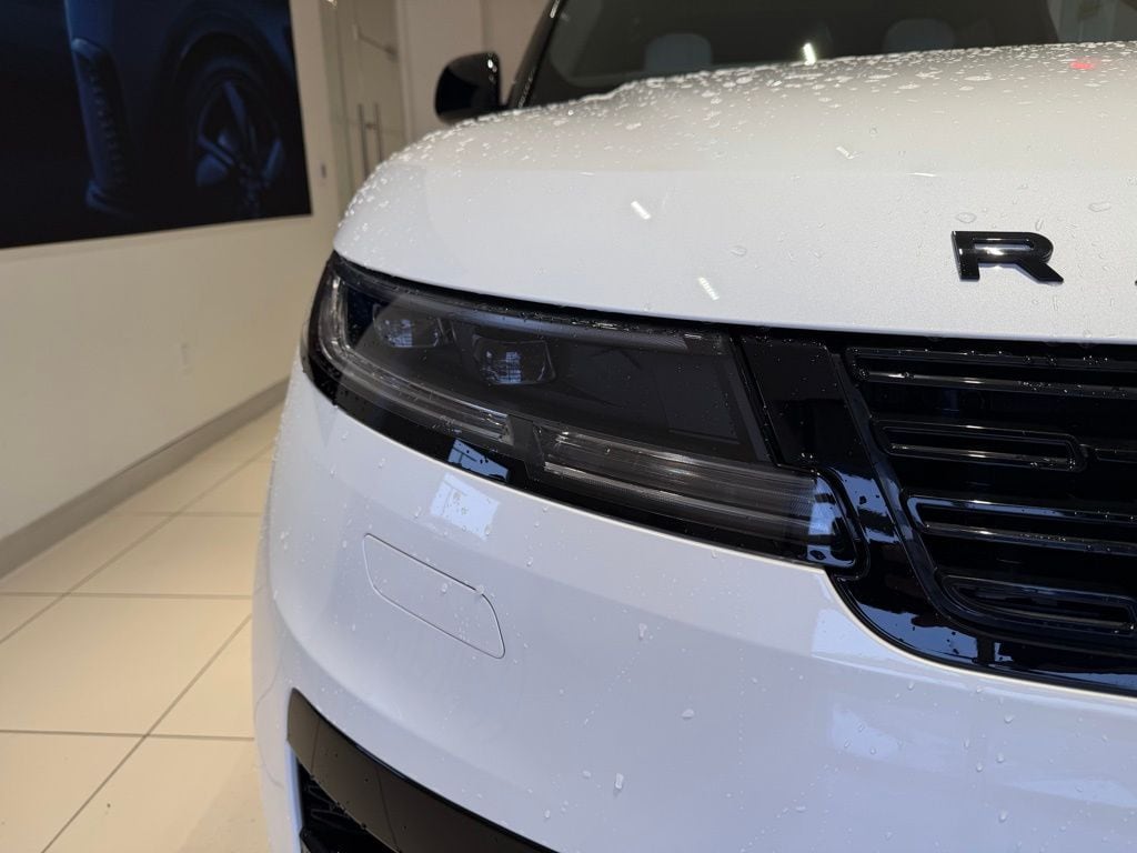 2025 Land Rover Range Rover Sport Dynamic SE - Photo 8